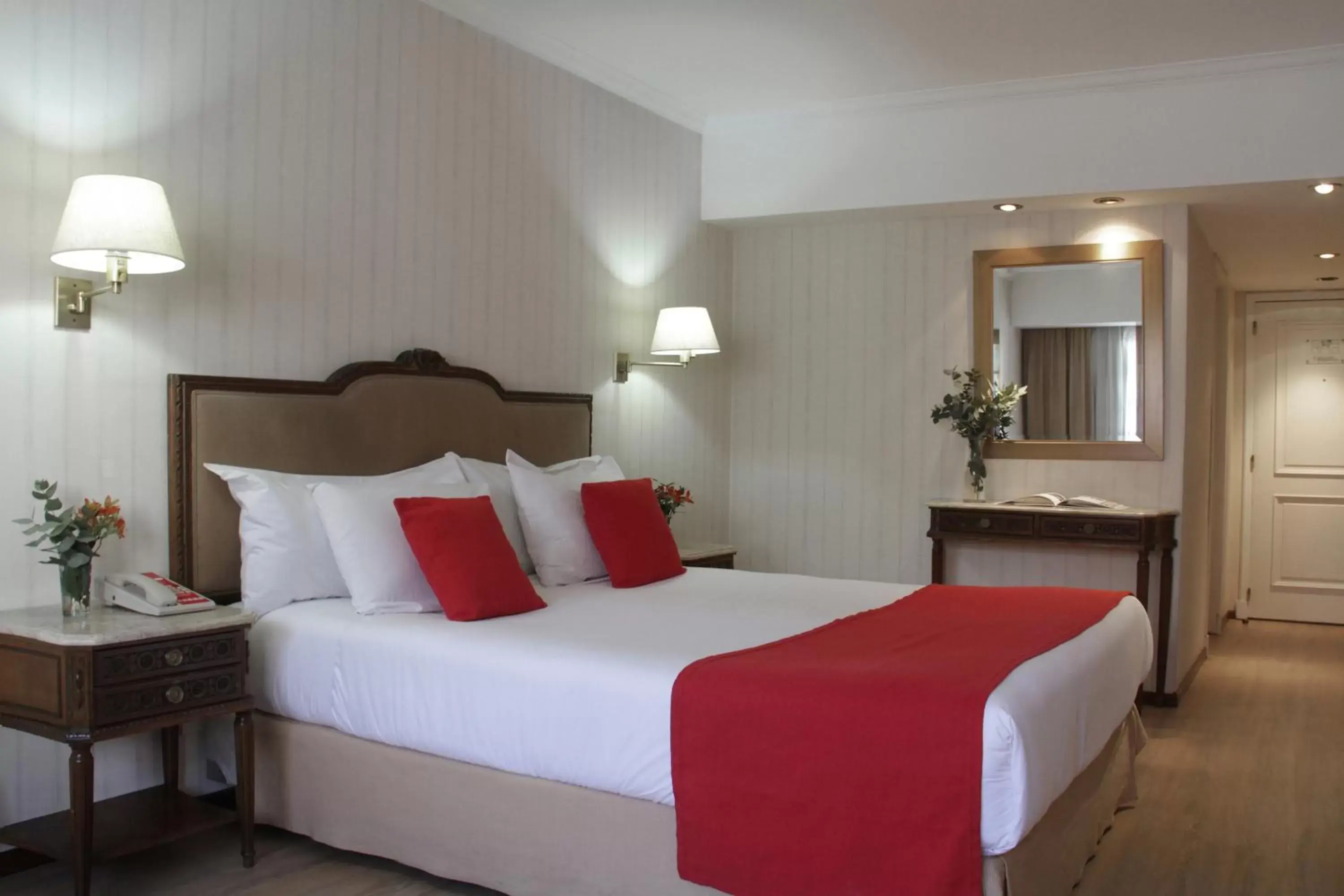 Photo of the whole room, Bed in Ramada by Wyndham Buenos Aires Centro