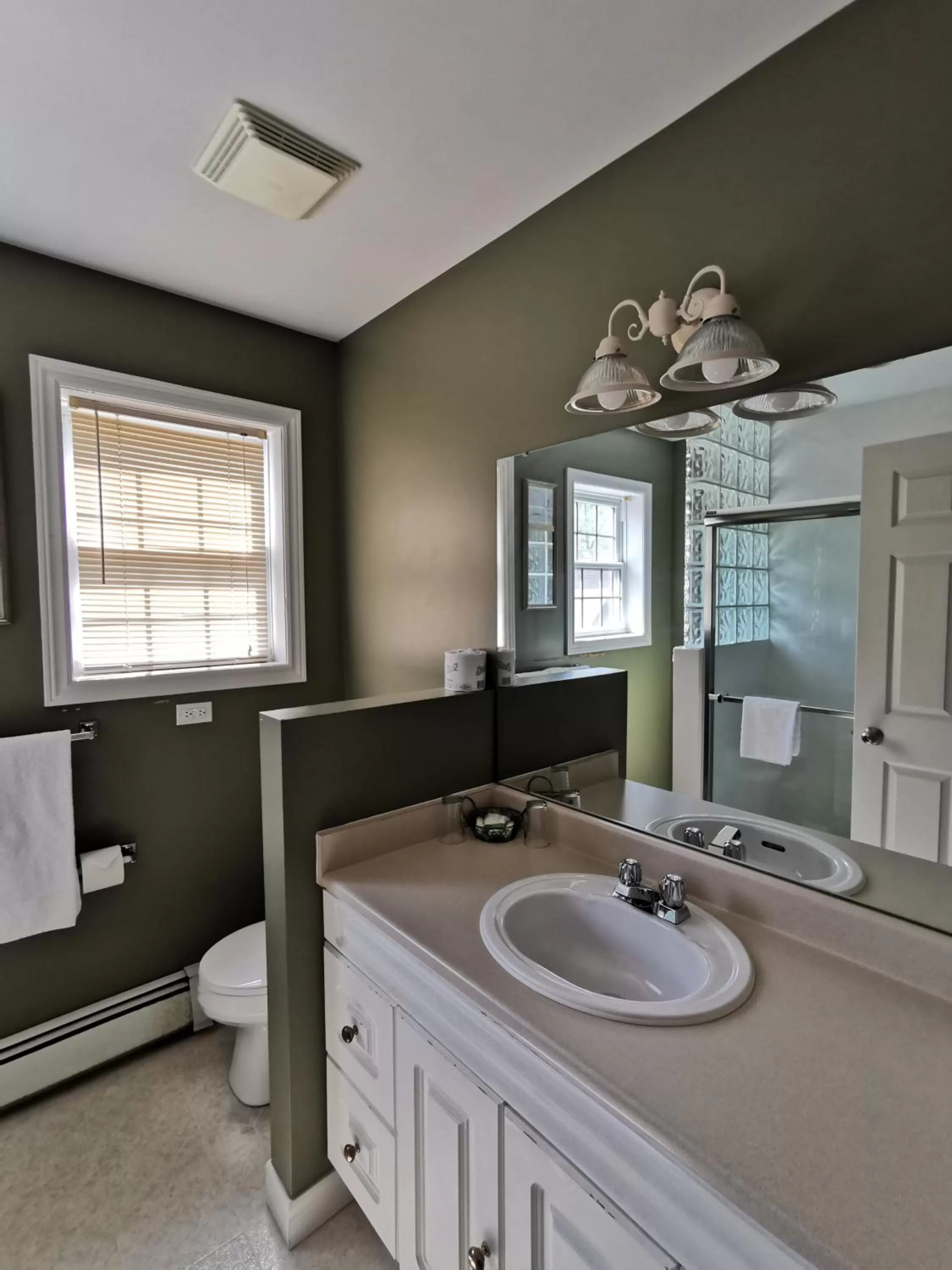 Inn on the Harbour and Telegraph House