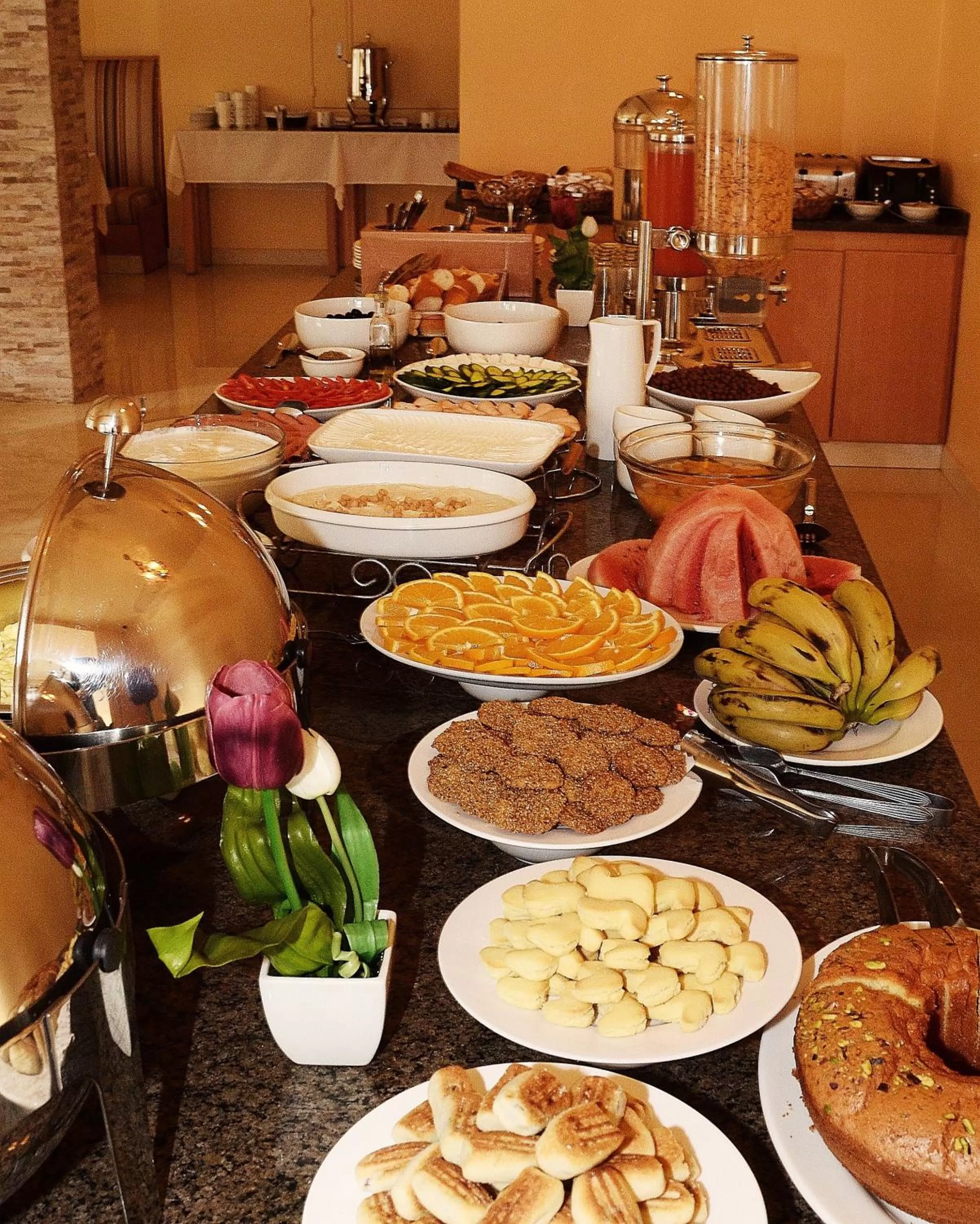 Buffet breakfast in Mosaic City Hotel