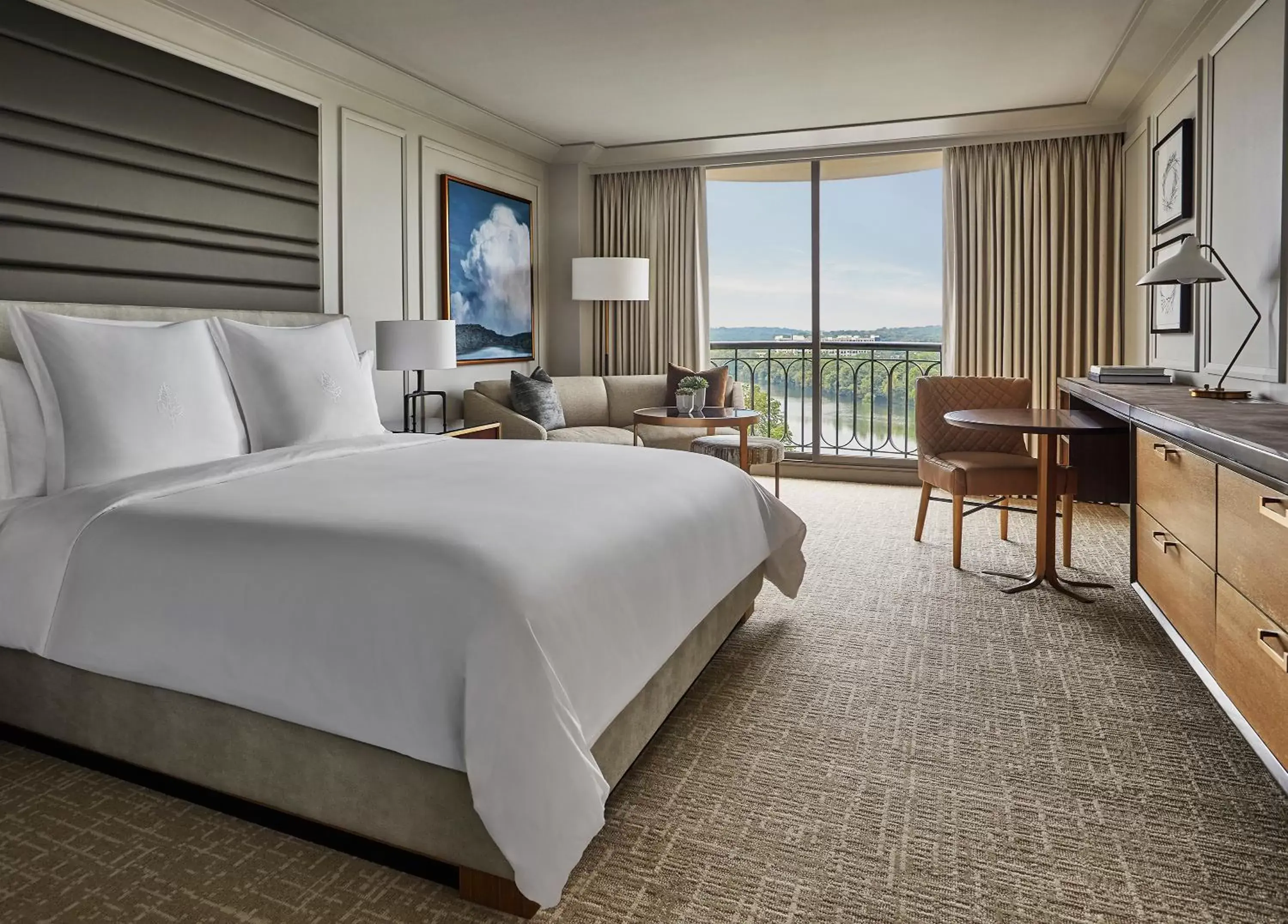 Photo of the whole room in Four Seasons Hotel Austin