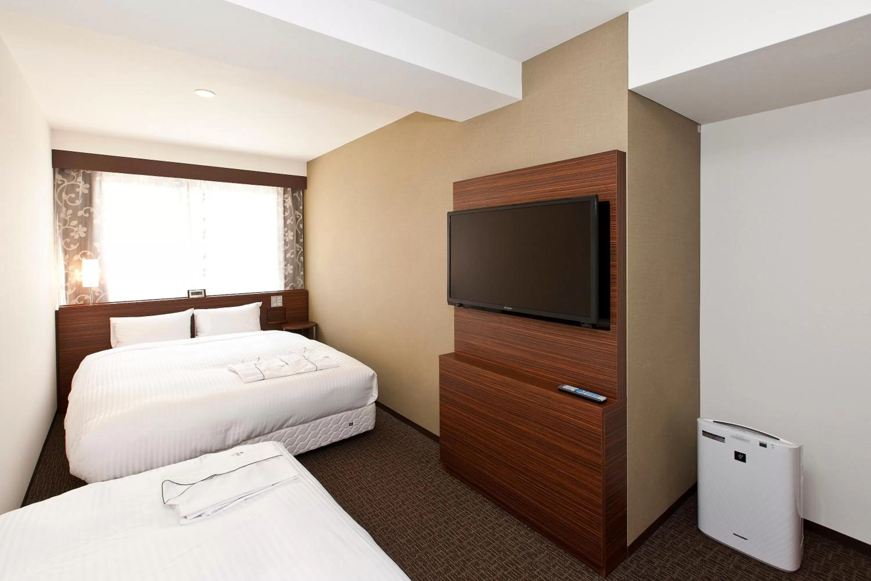 Photo of the whole room, Bed in Sotetsu Fresa Inn Tokyo Tamachi