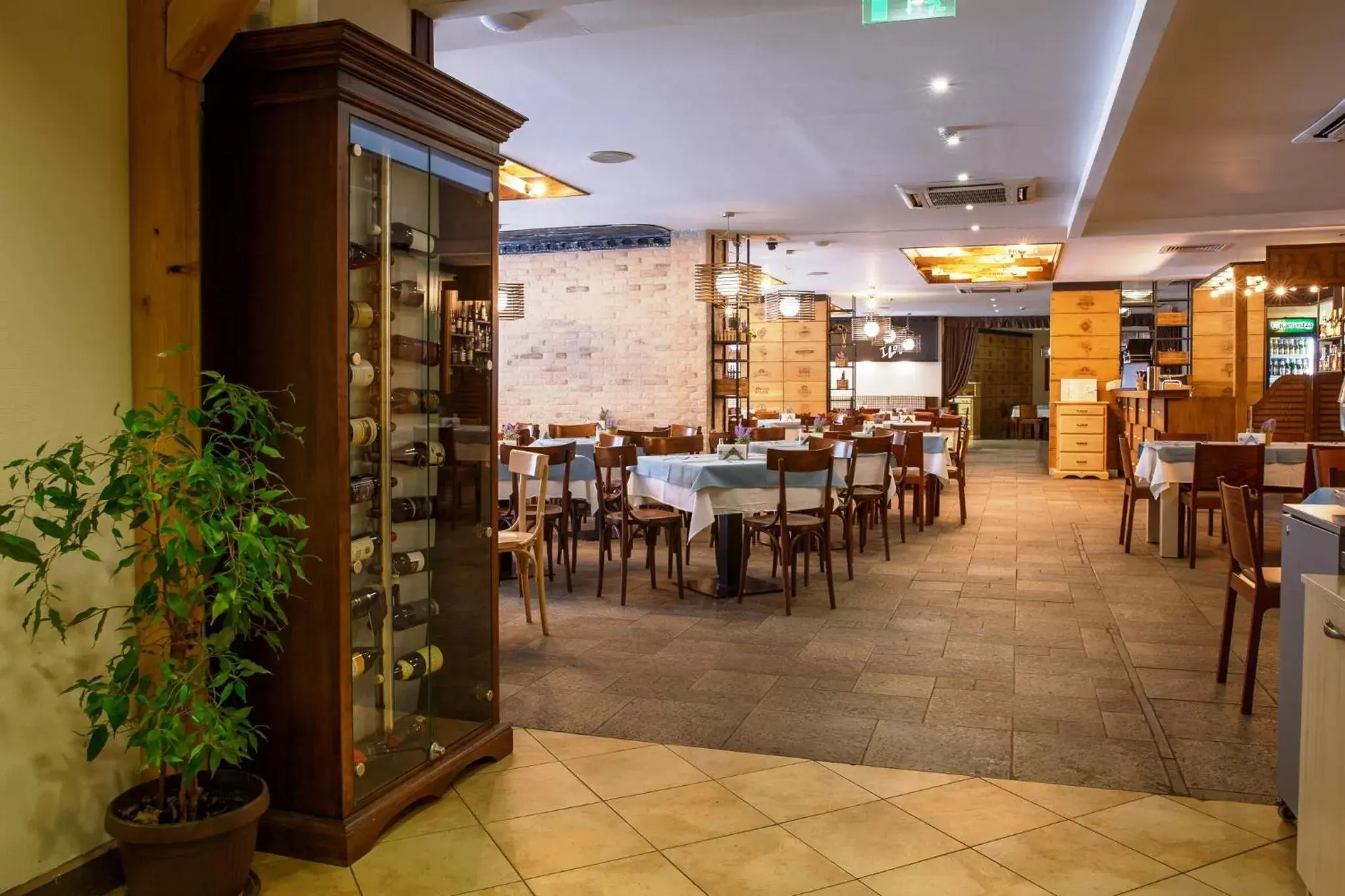Restaurant/Places to Eat in Hotel Casa Karina Bansko - Half Board & All Inclusive
