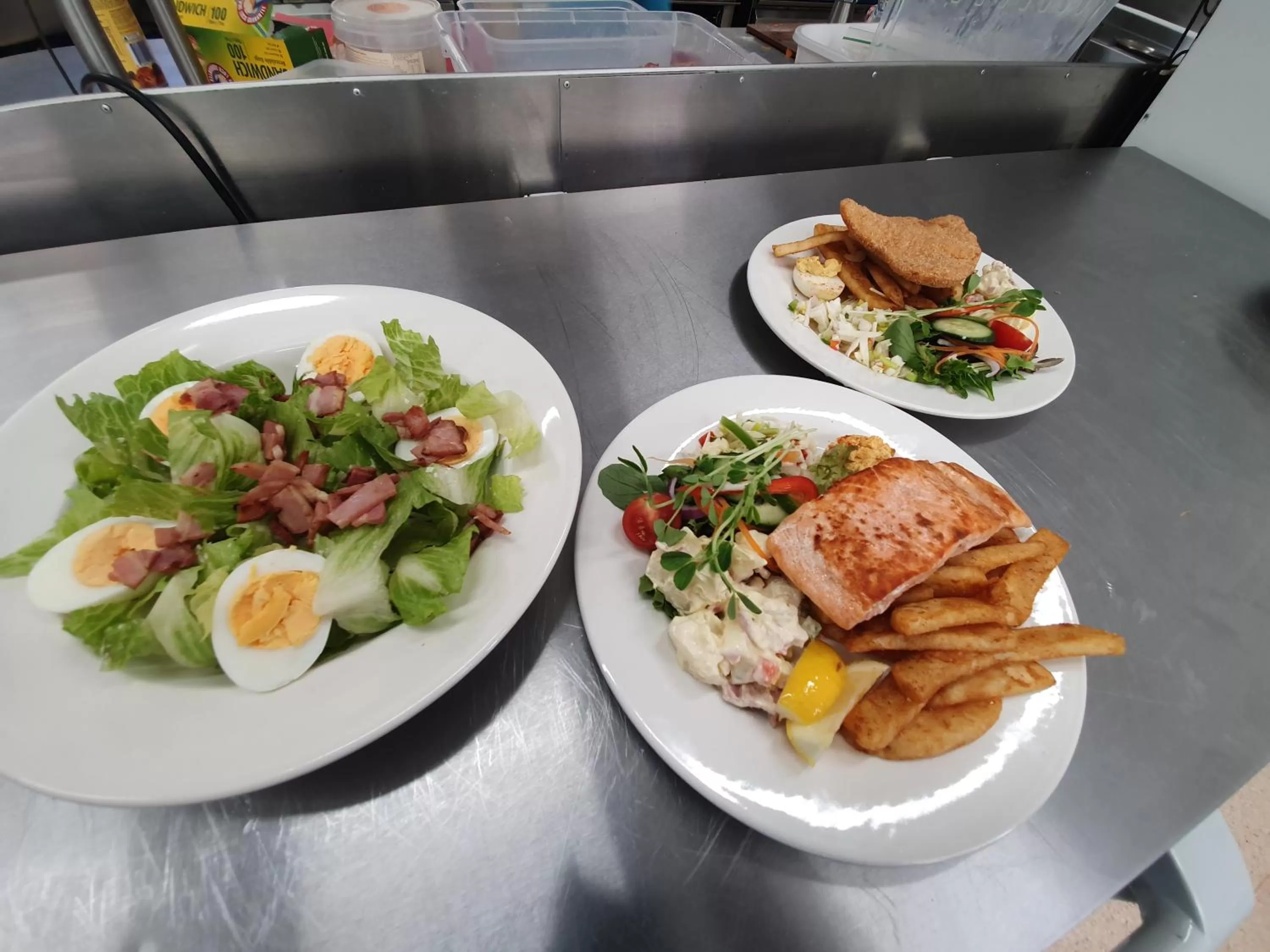 Ten Dollar Town Motel