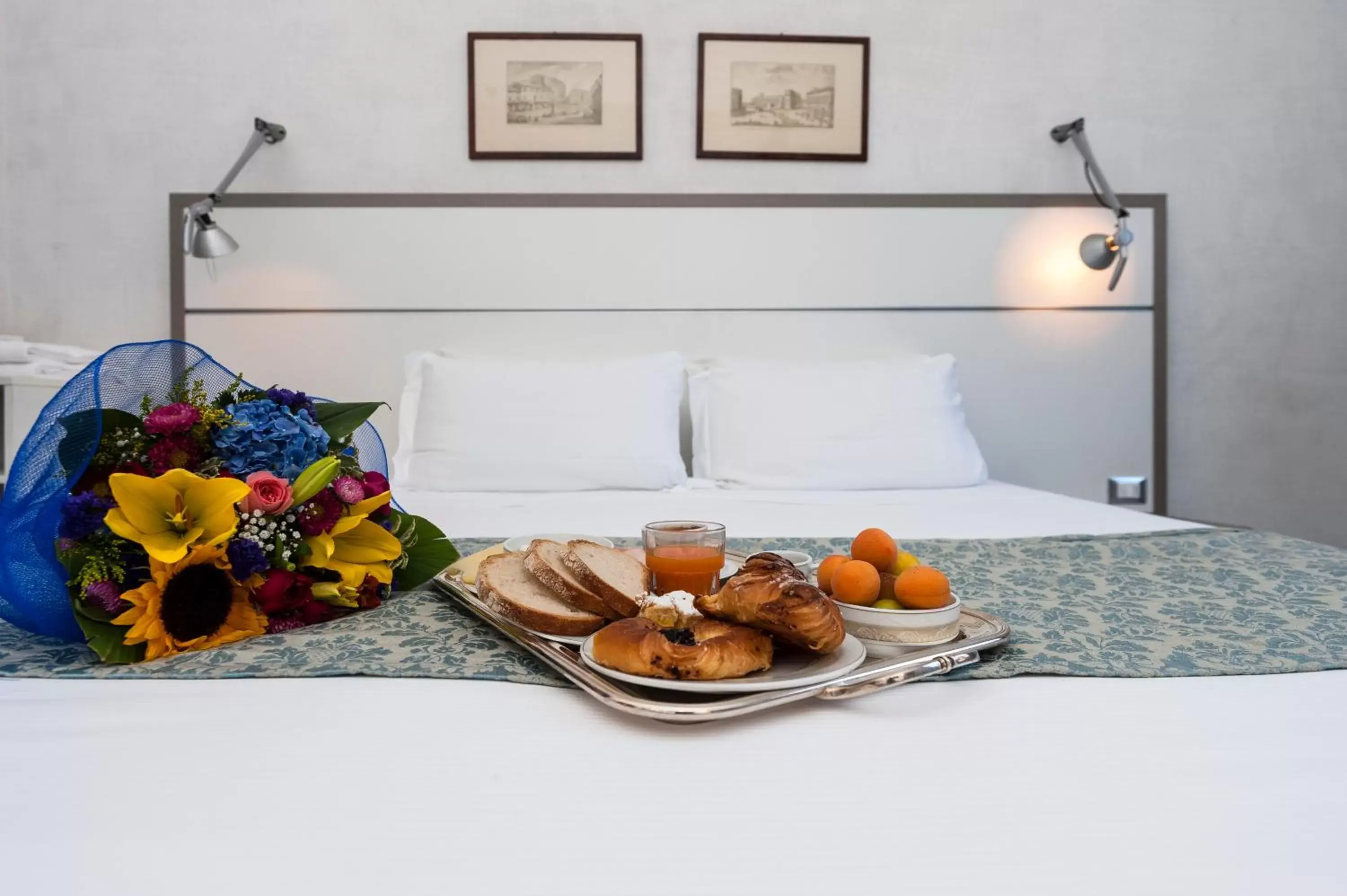 Bed in Hotel California