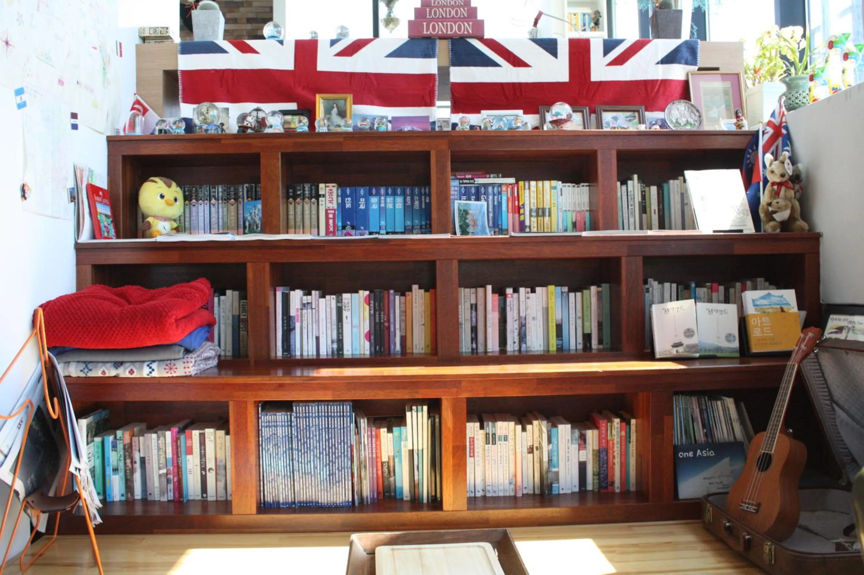 Property building in Andong Poong-gyung HOSTEL n LIBRARY