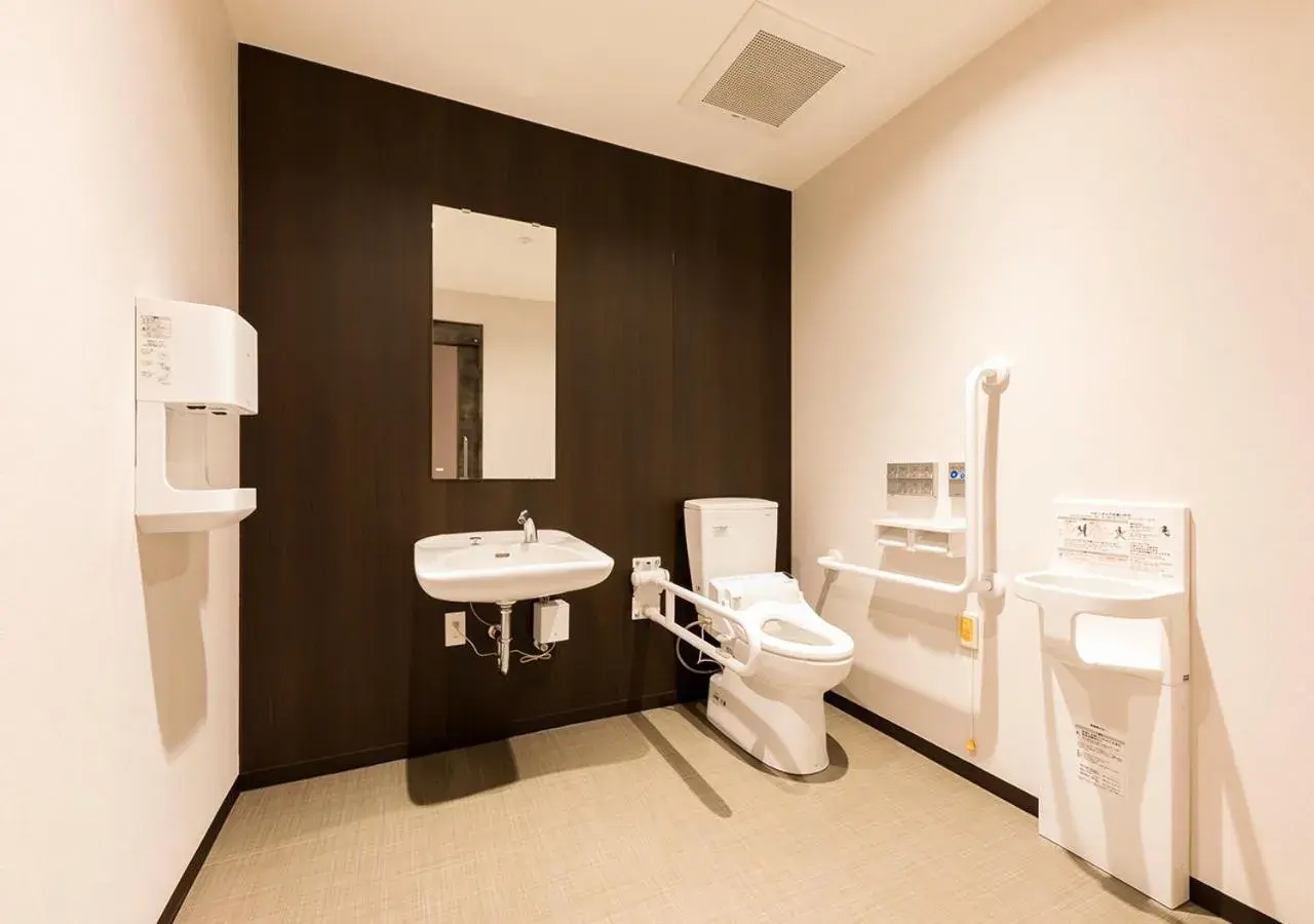 Area and facilities, Bathroom in Hotel Trend Mikawaanjo