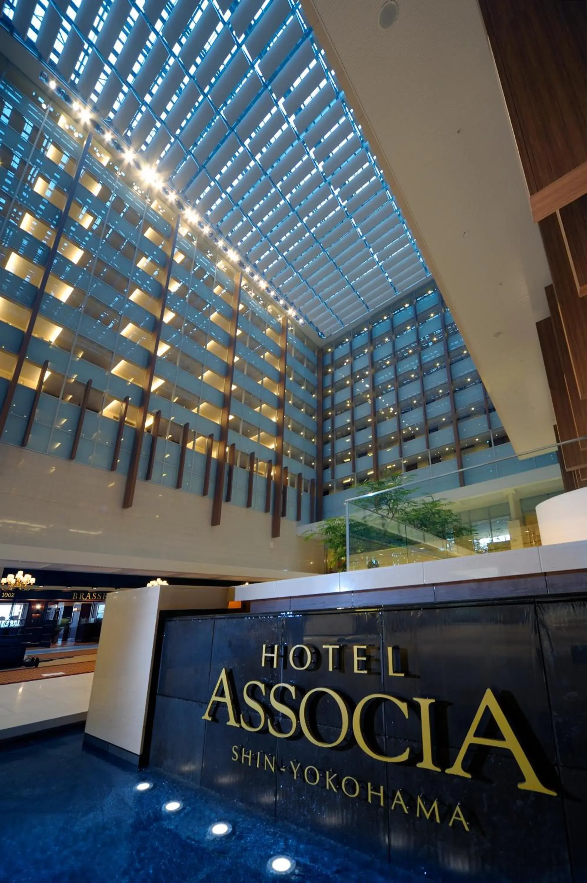 Lobby or reception in Hotel Associa Shin-Yokohama