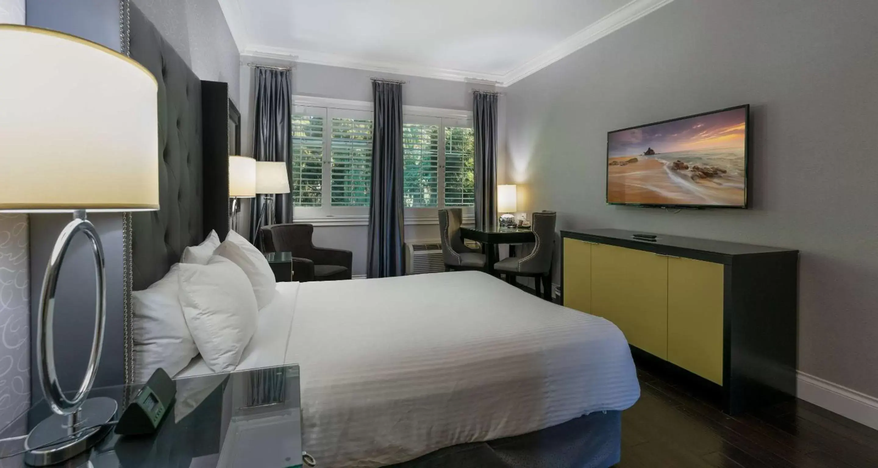 Bedroom, Bed in Prestige Oceanfront Resort, WorldHotels Luxury