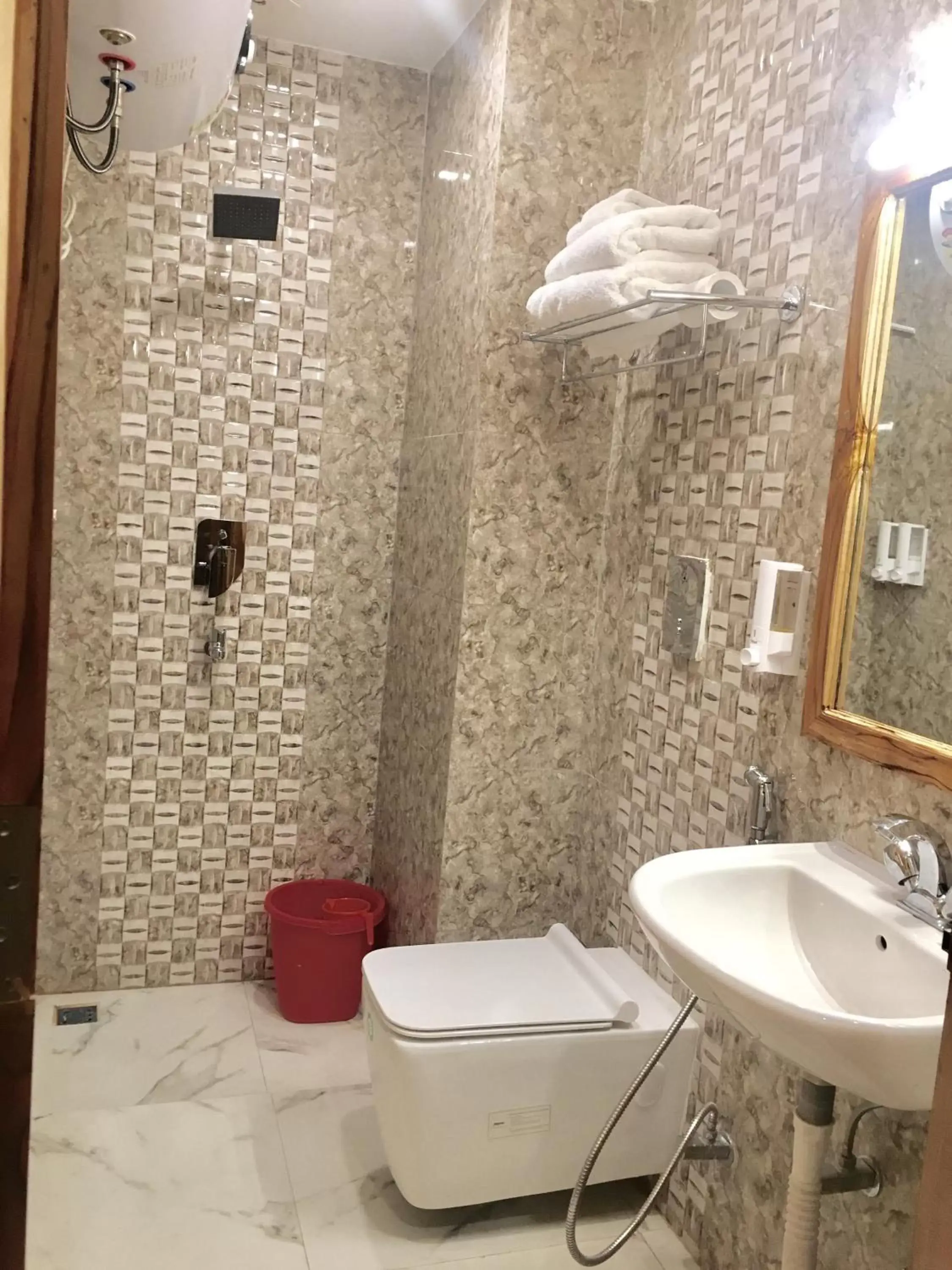 Standard Twin Room - single occupancy in Hotel Khamsum Standard Twin Room - single occupancy in Hotel Khamsum