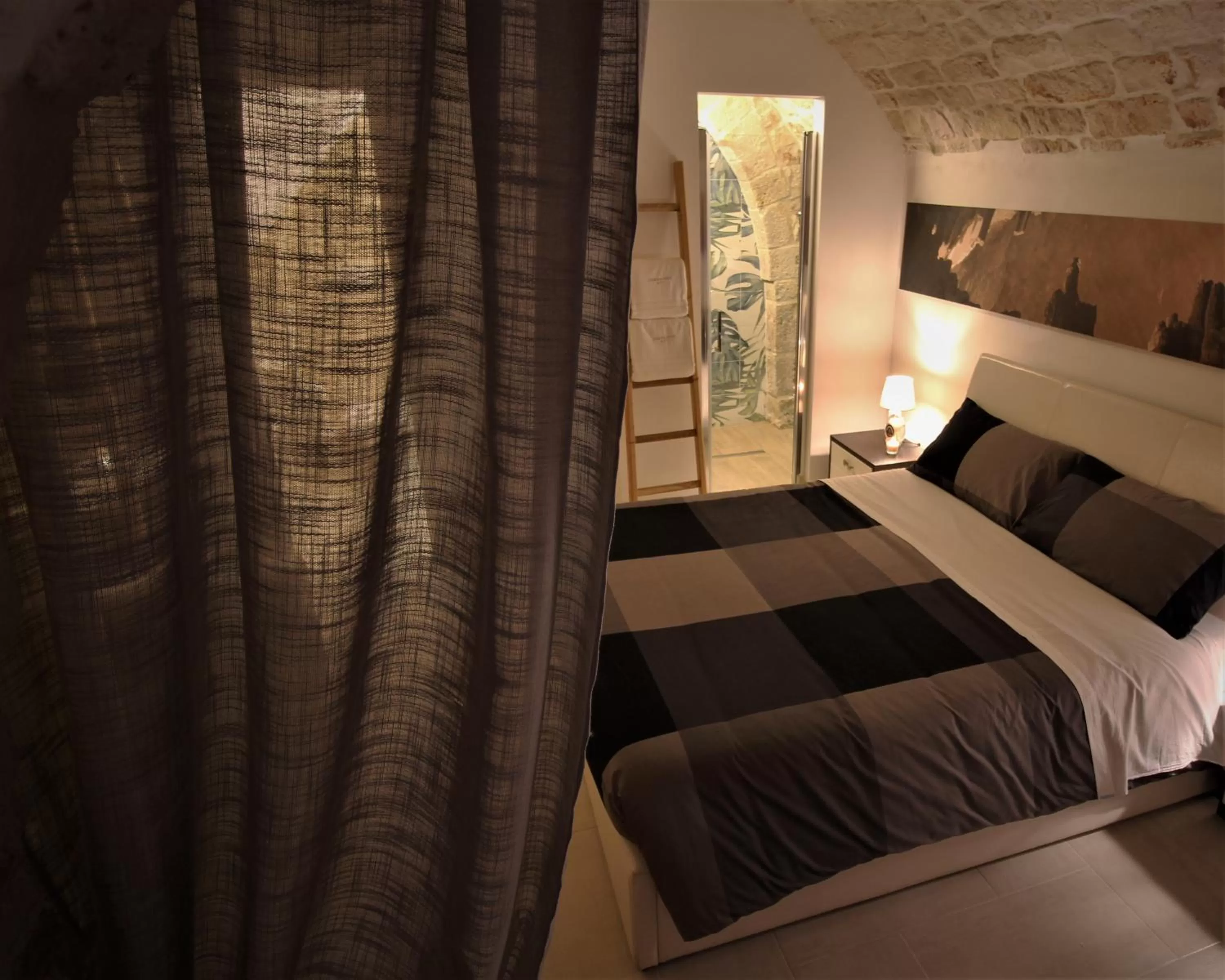 View (from property/room), Bed in Albergo Diffuso Dimora Rossi B&B