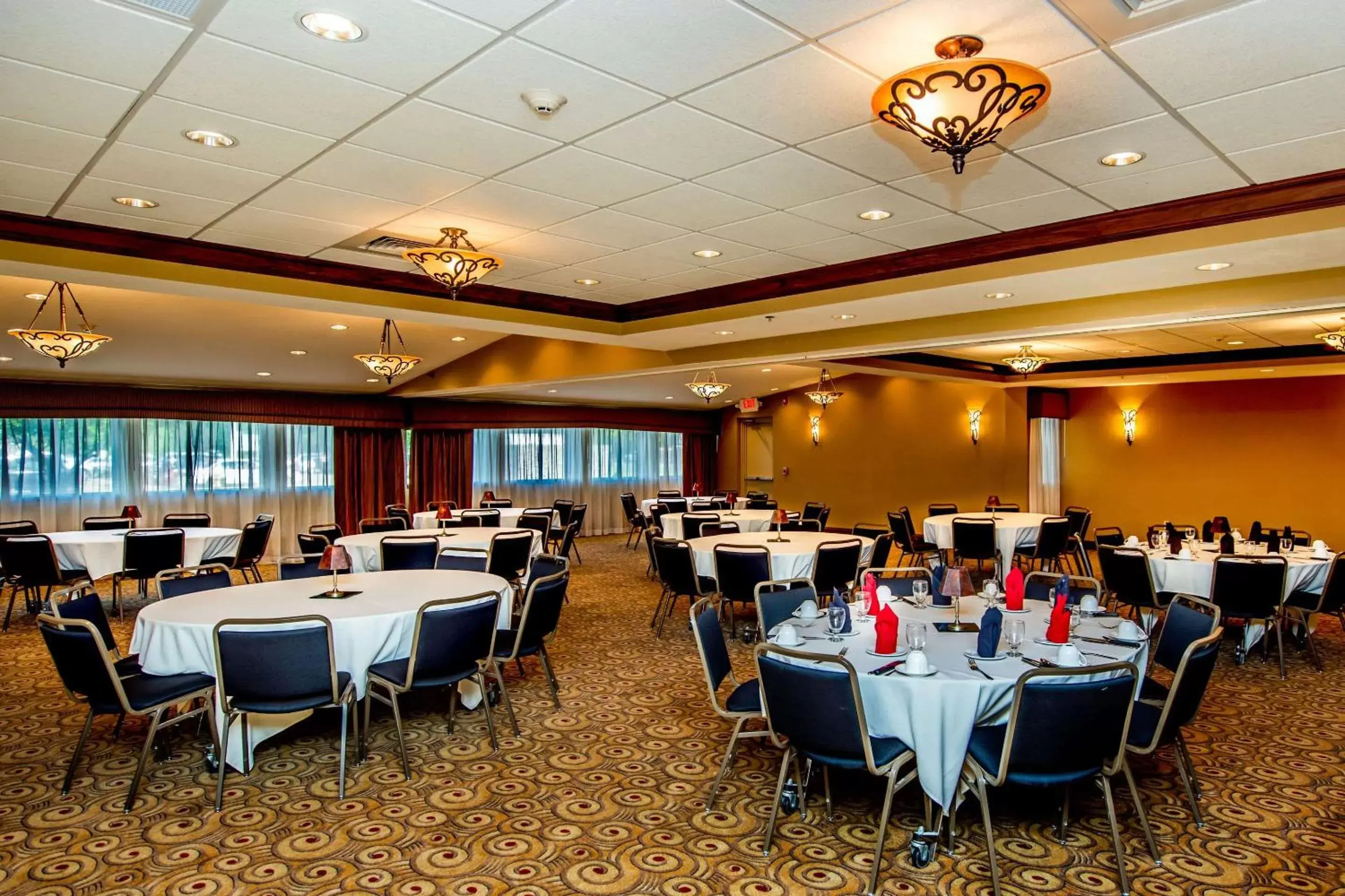 Meeting/conference room, Restaurant/Places to Eat in Comfort Inn & Suites Wadsworth