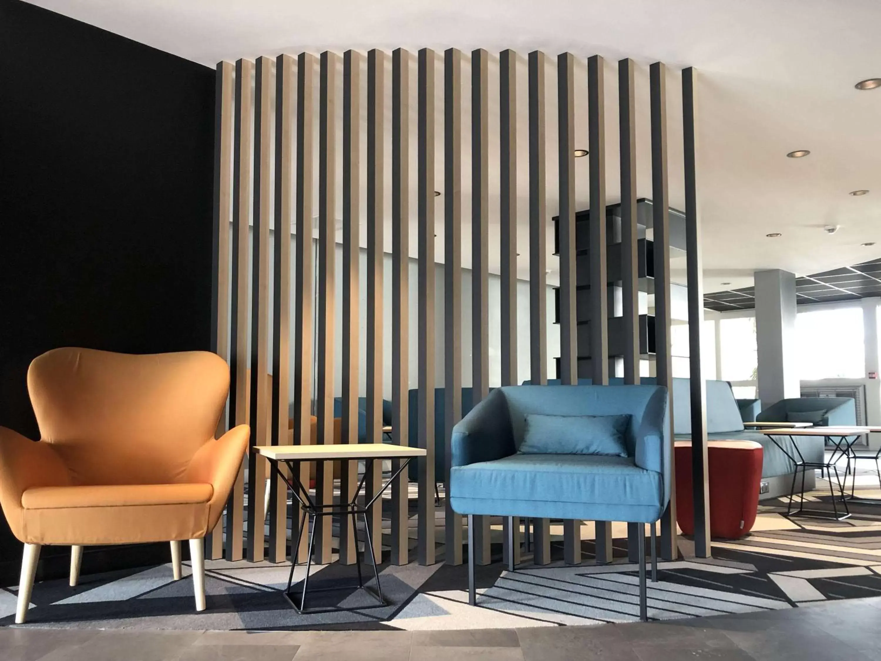 Property building, Seating Area in ibis Styles Avignon Sud