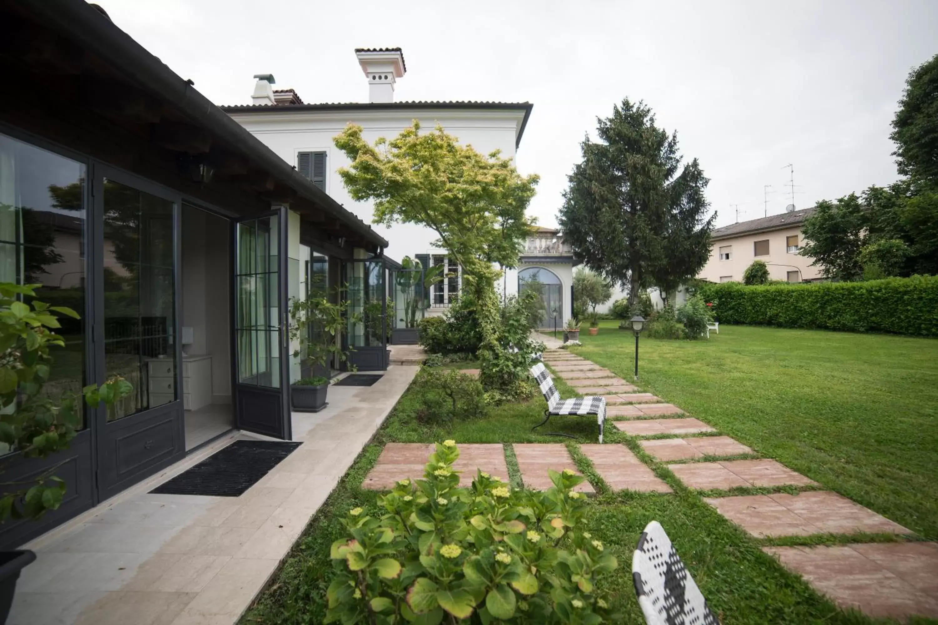 Patio, Garden in Villa Franca in Franciacorta