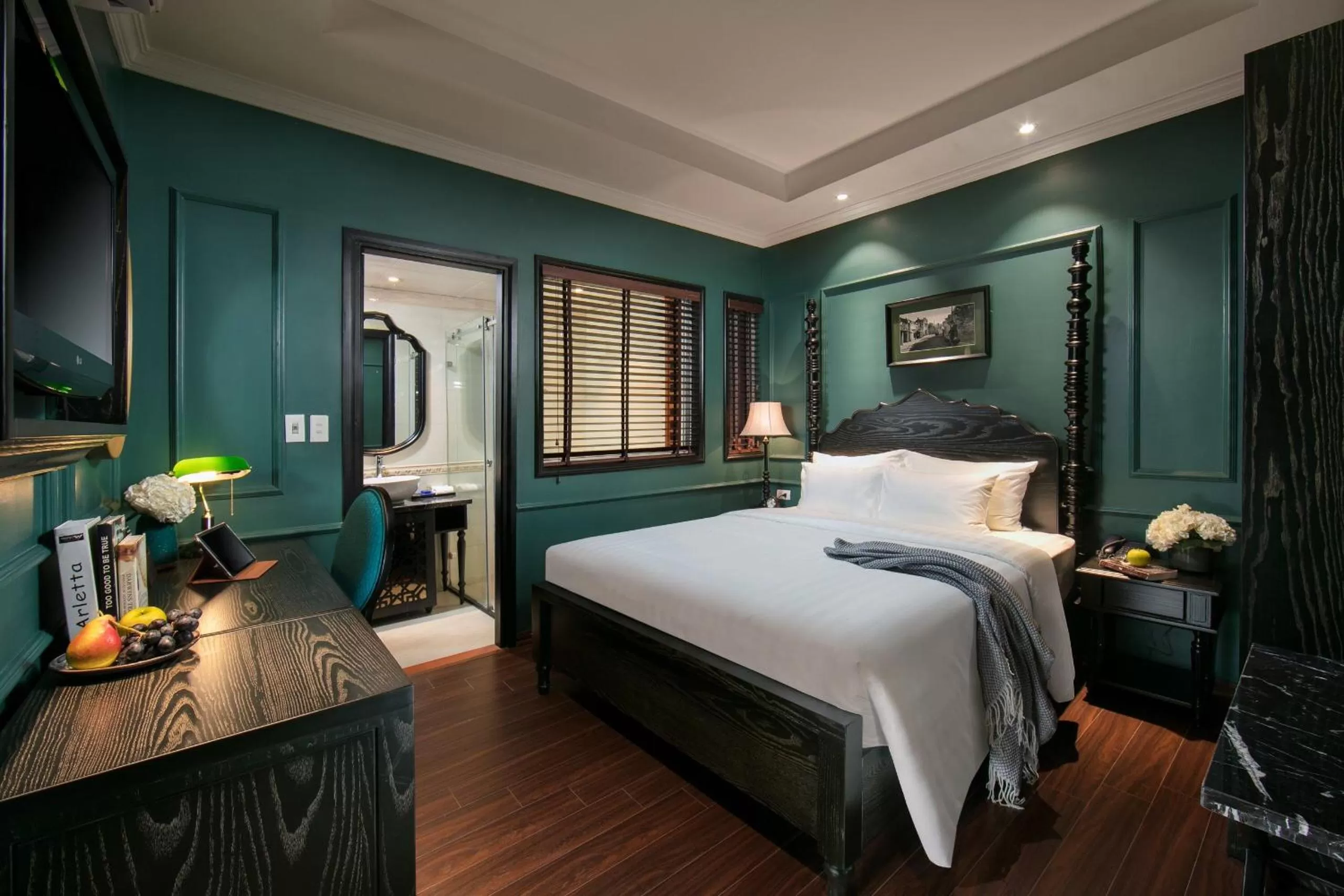 Photo of the whole room, Bed in Grande Collection Hotel & Spa