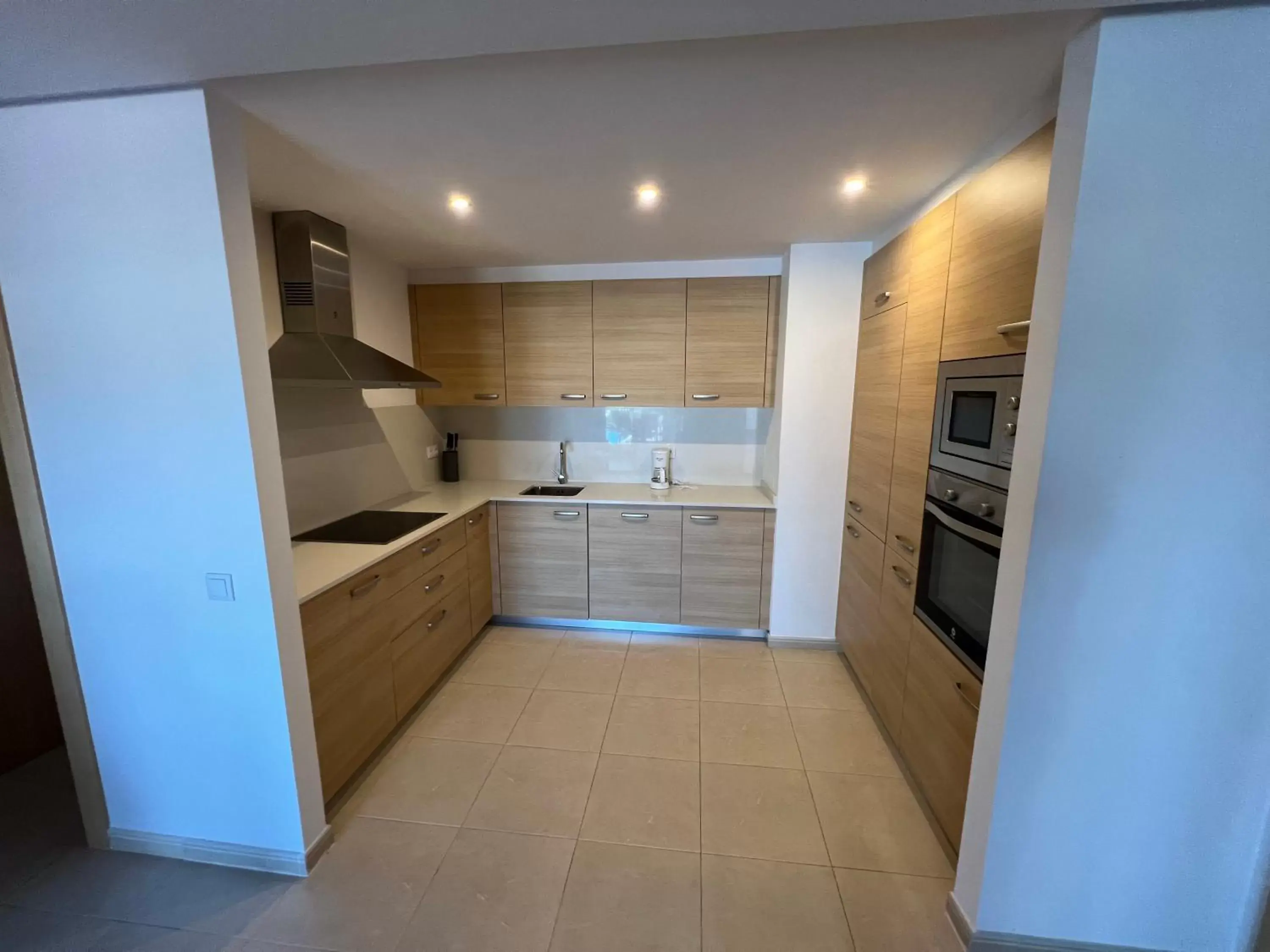 Kitchen/Kitchenette in Apartamentos Flamingo Hills