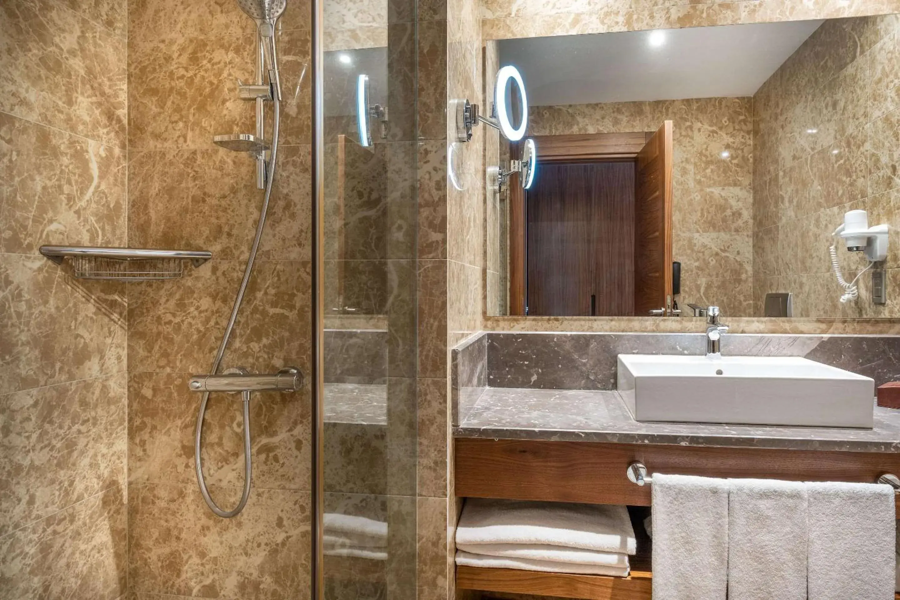 Bedroom, Bathroom in Clarion Hotel Istanbul Mahmutbey