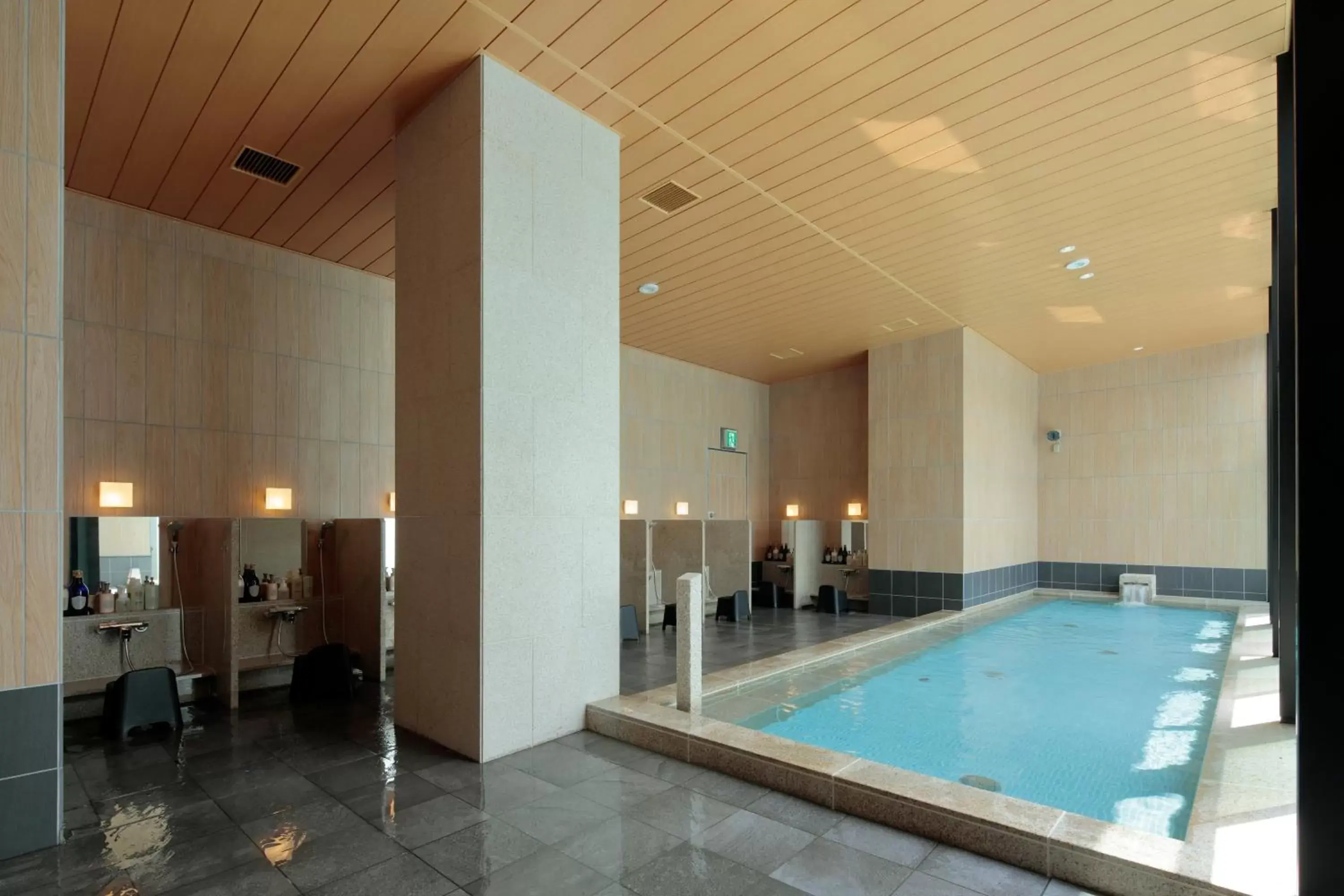Hot Tub in Candeo Hotels Osaka Namba