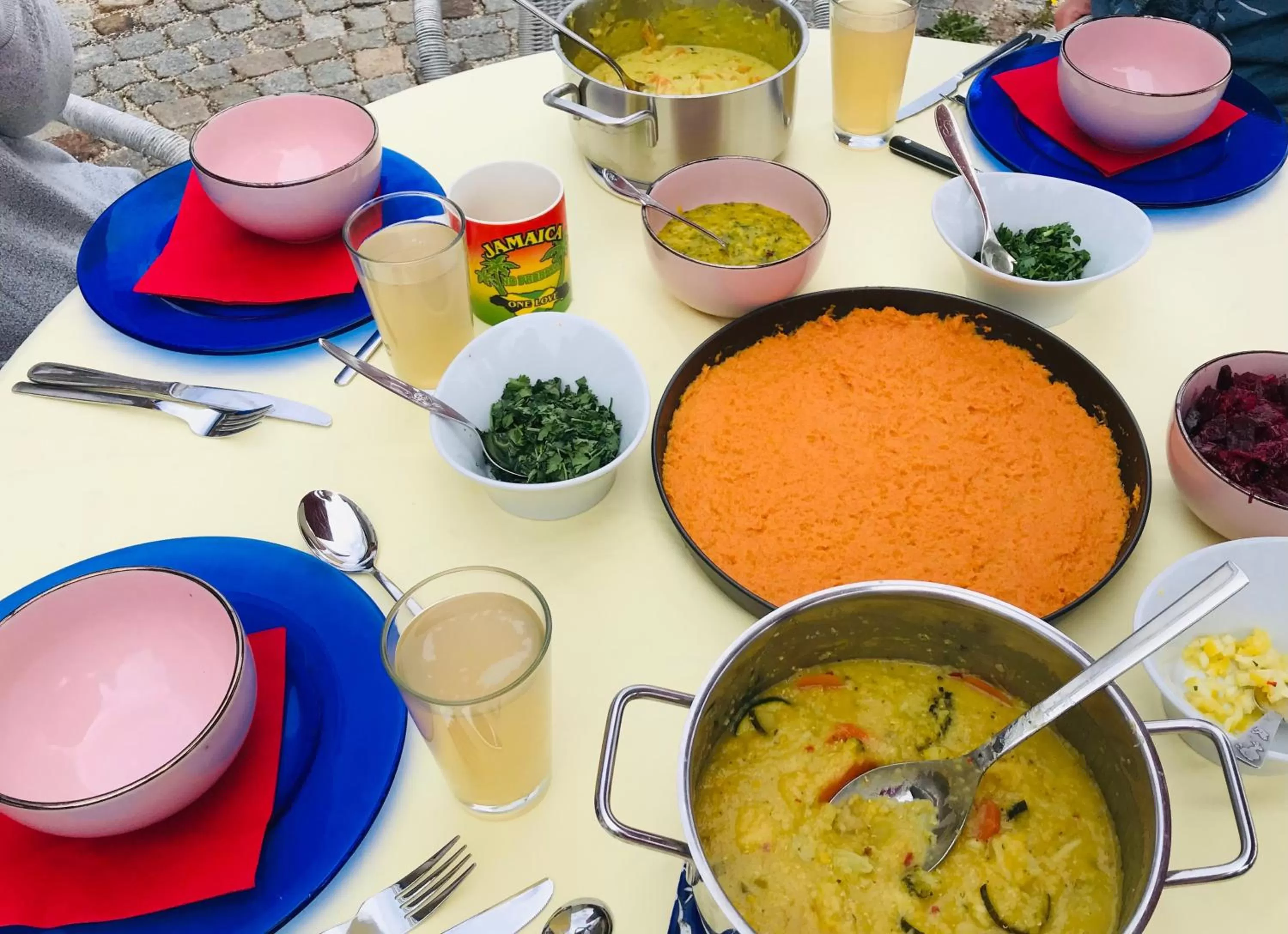 Food and drinks in Bed and Breakfast Bavaria München