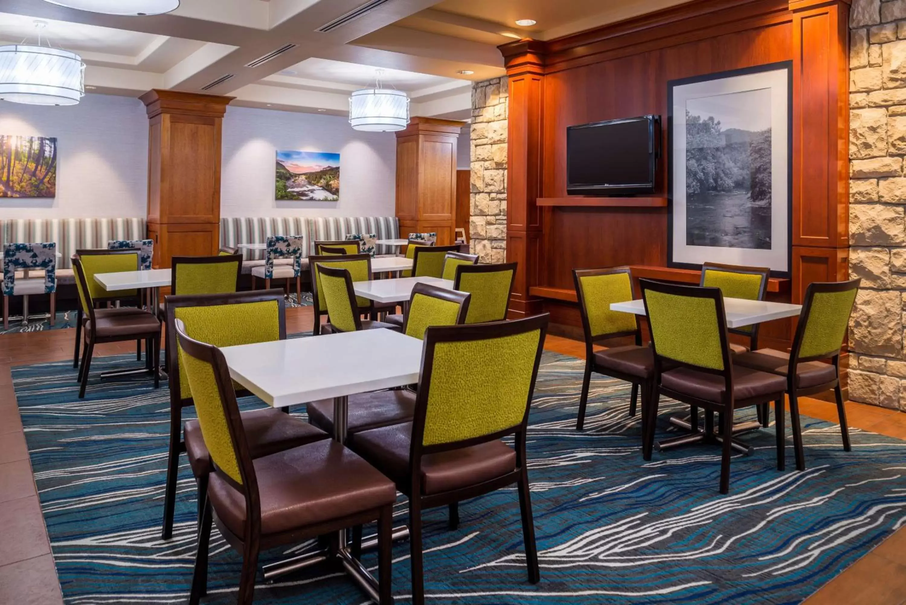 Dining area, Restaurant/Places to Eat in Hampton Inn & Suites Boise/Spectrum