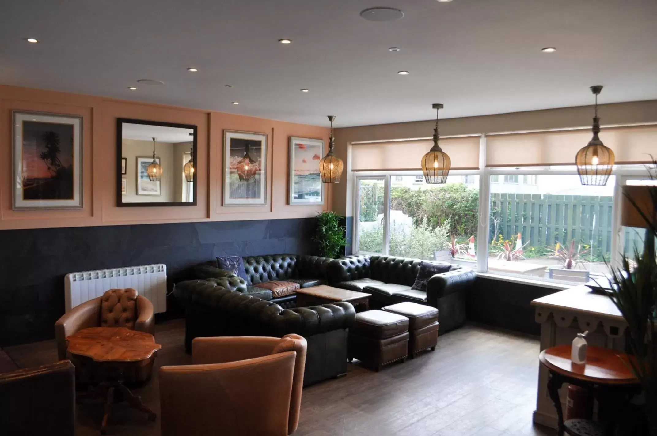 Seating area in Bude Hotel - An Mor