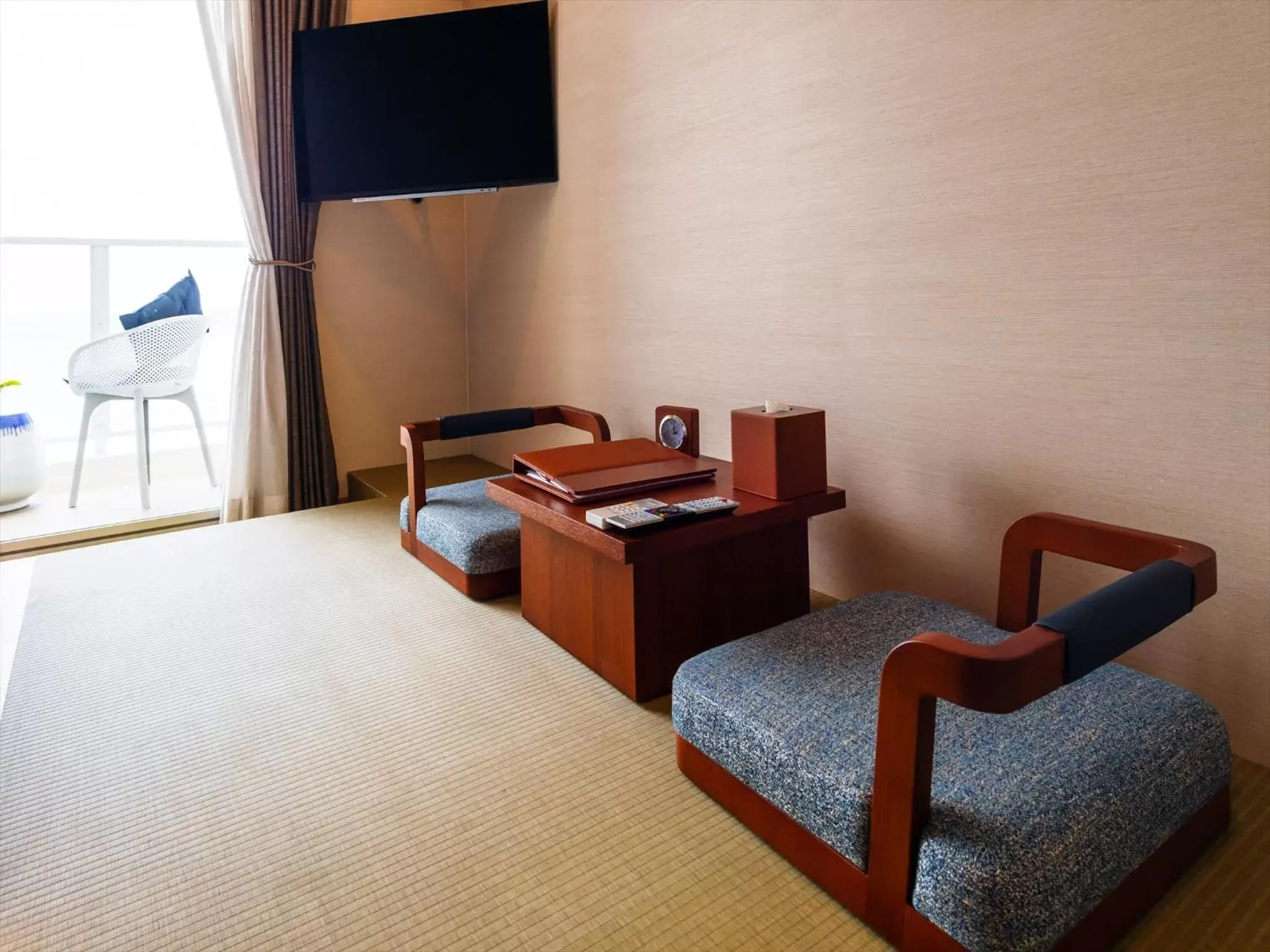 Luxury Double Room (9F~11F) in oile by DSH Resorts Luxury Double Room (9F~11F) in oile by DSH Resorts