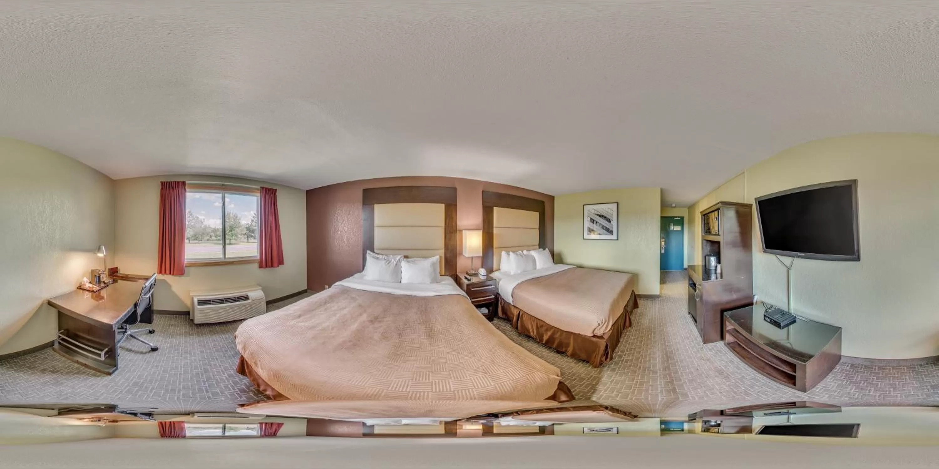 Seating Area in Clarion Inn