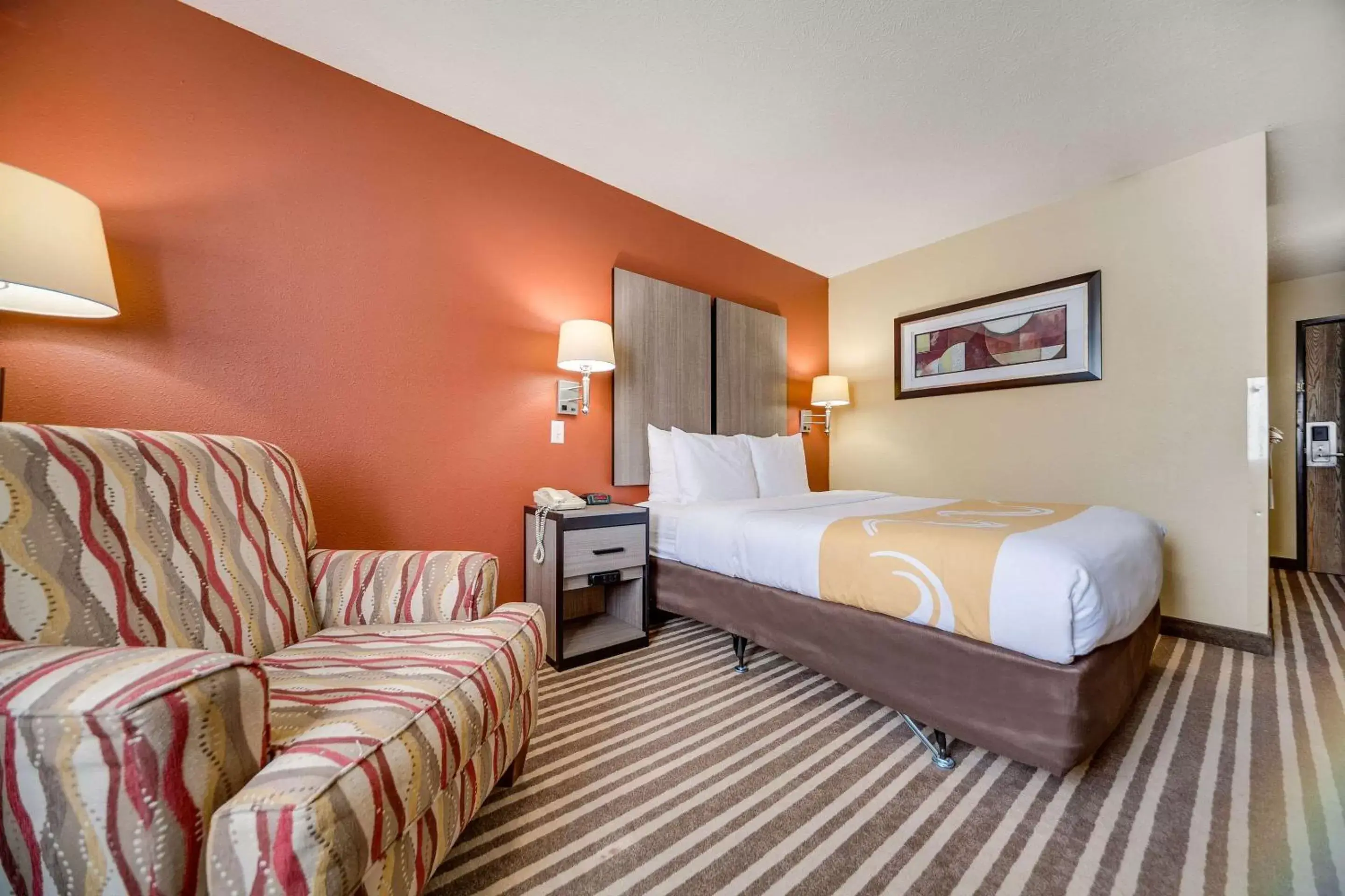 Bedroom, Bed in Quality Inn Hastings Bedroom, Bed in Quality Inn Hastings