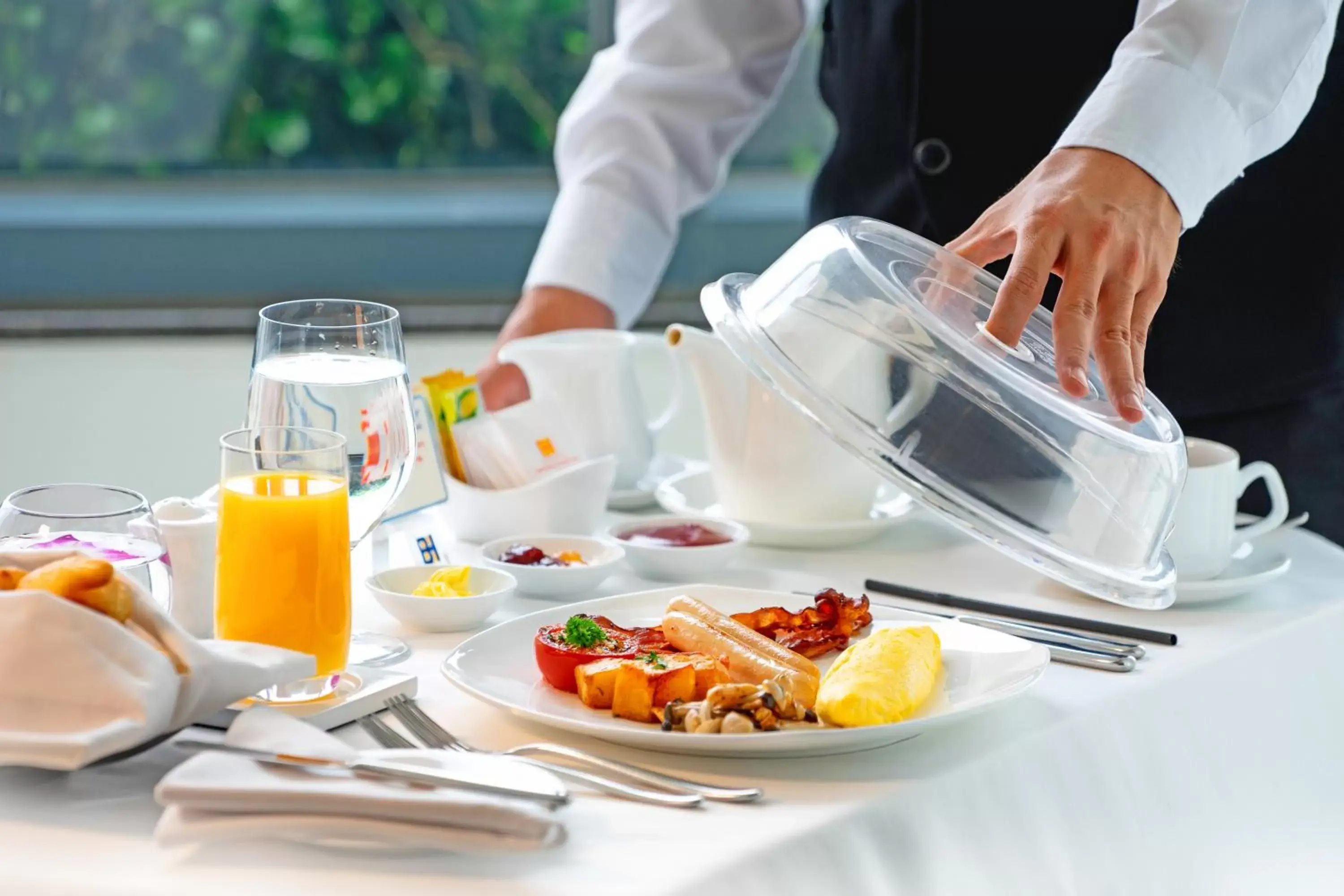 Food and drinks in Becamex Hotel New City Food and drinks in Becamex Hotel New City