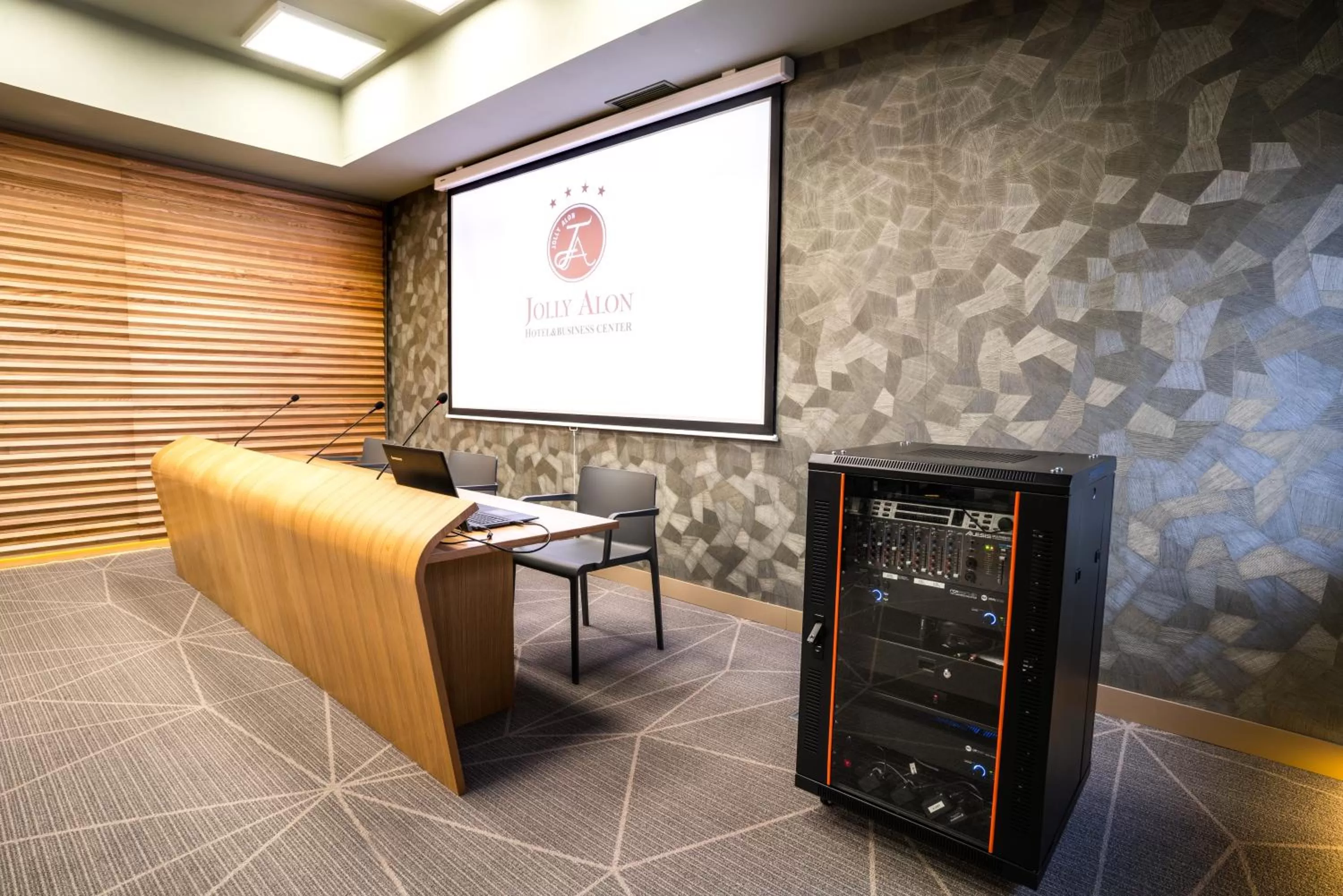 Meeting/conference room in Jolly Alon Hotel & Business Center