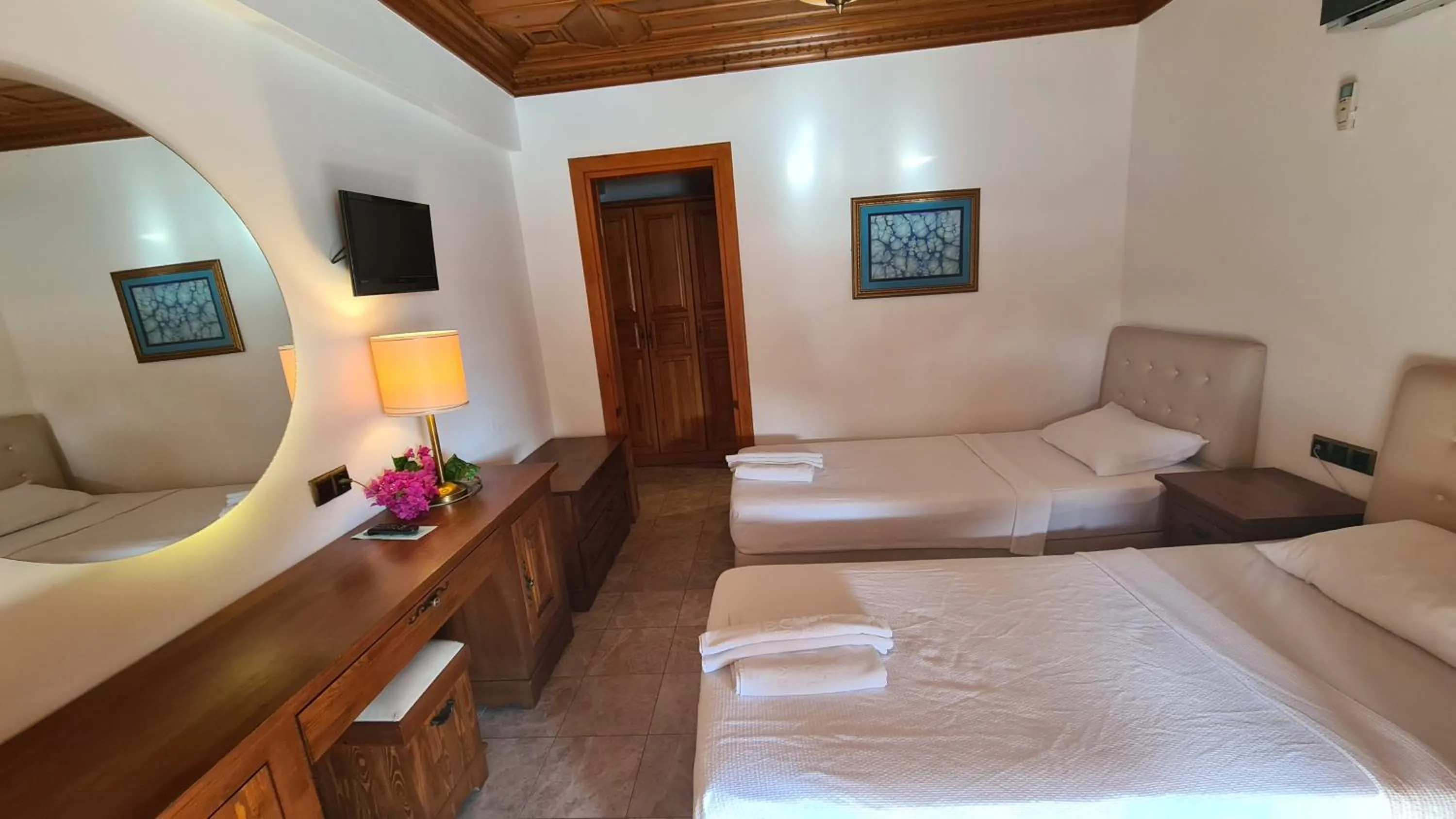 Photo of the whole room in Bc Spa Hotel