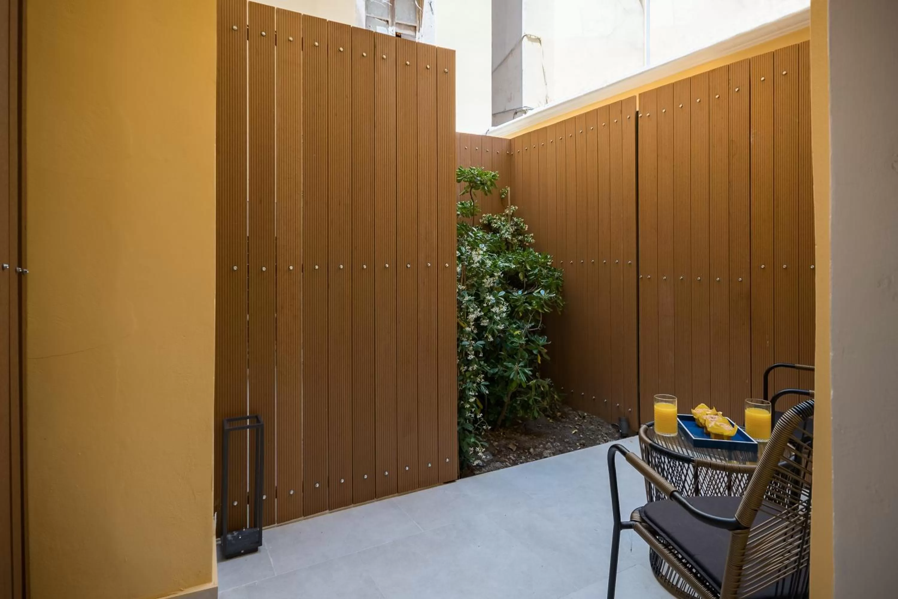 Garden in New York Luxury Suites