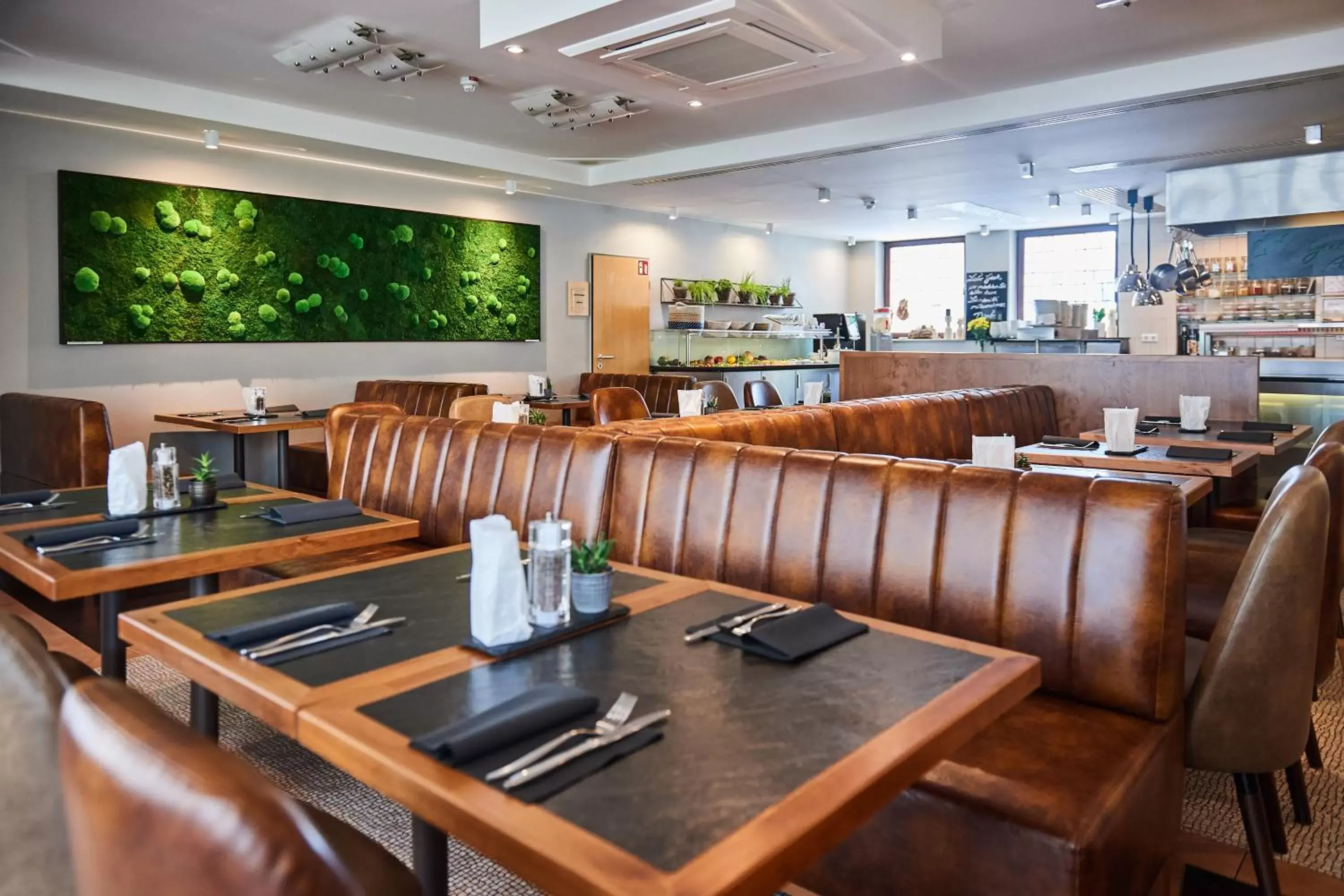 Restaurant/places to eat in Hotel Amadeus Restaurant/places to eat in Hotel Amadeus