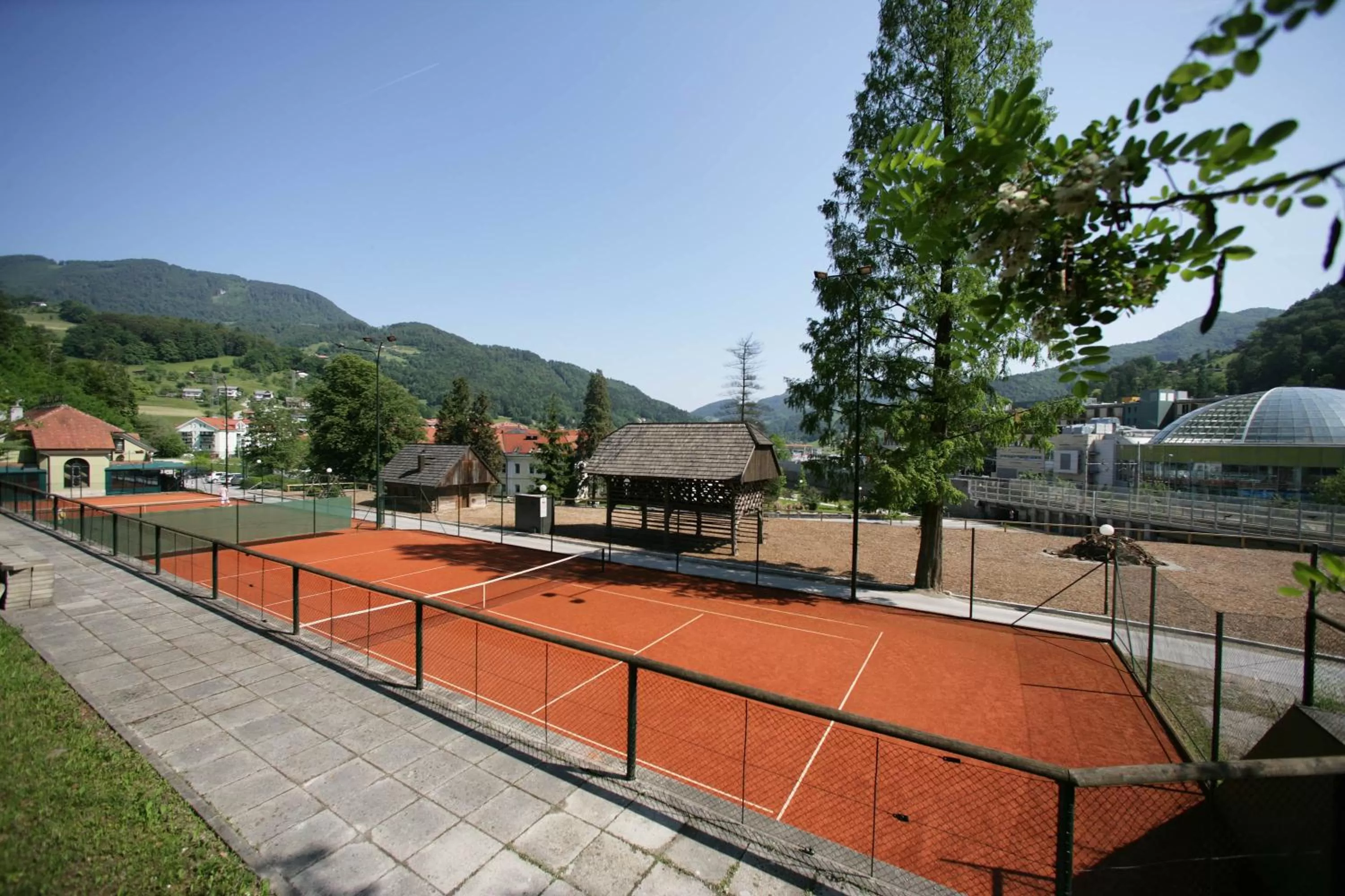 Tennis court in Penzion Park