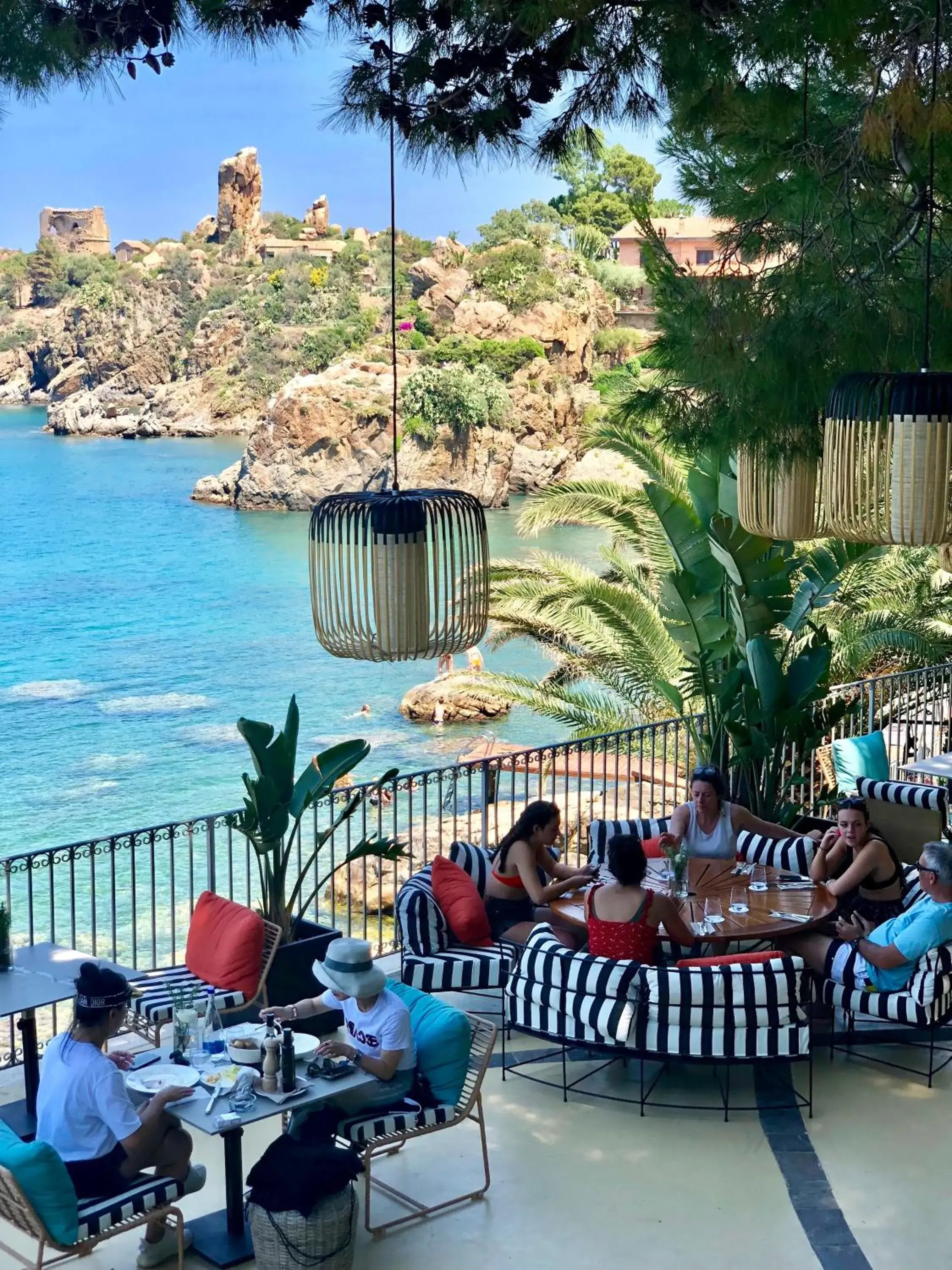 Restaurant/Places to Eat in Le Calette Garden & Bay