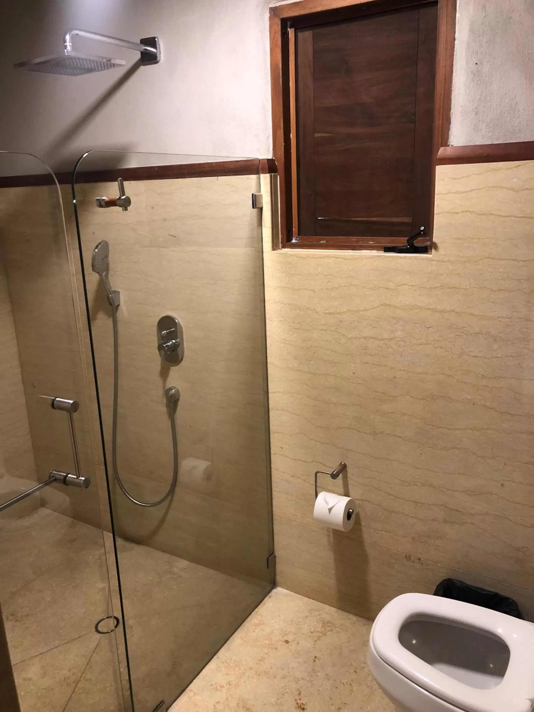 Bathroom in Gamma Monterrey Rincon de Santiago