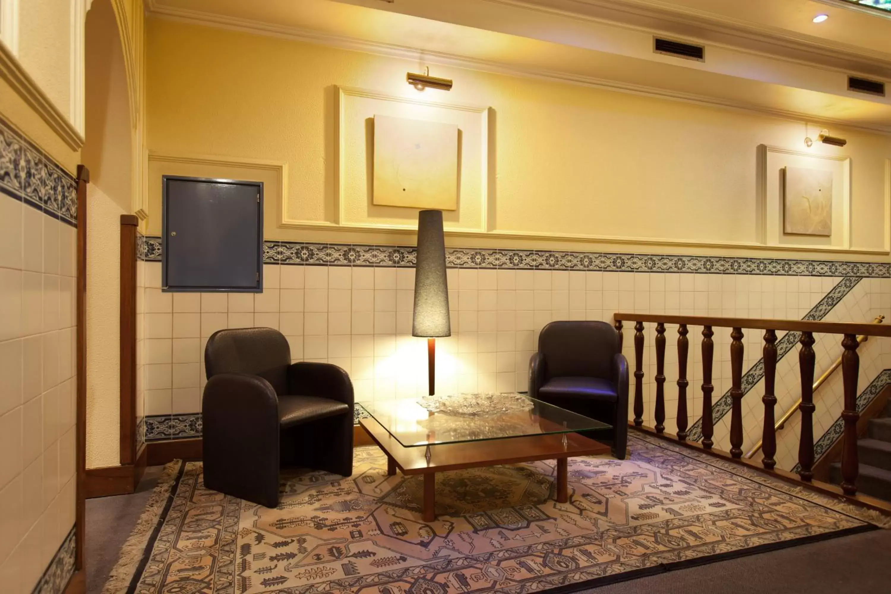 Lobby or reception, Seating Area in Hotel Internacional Porto