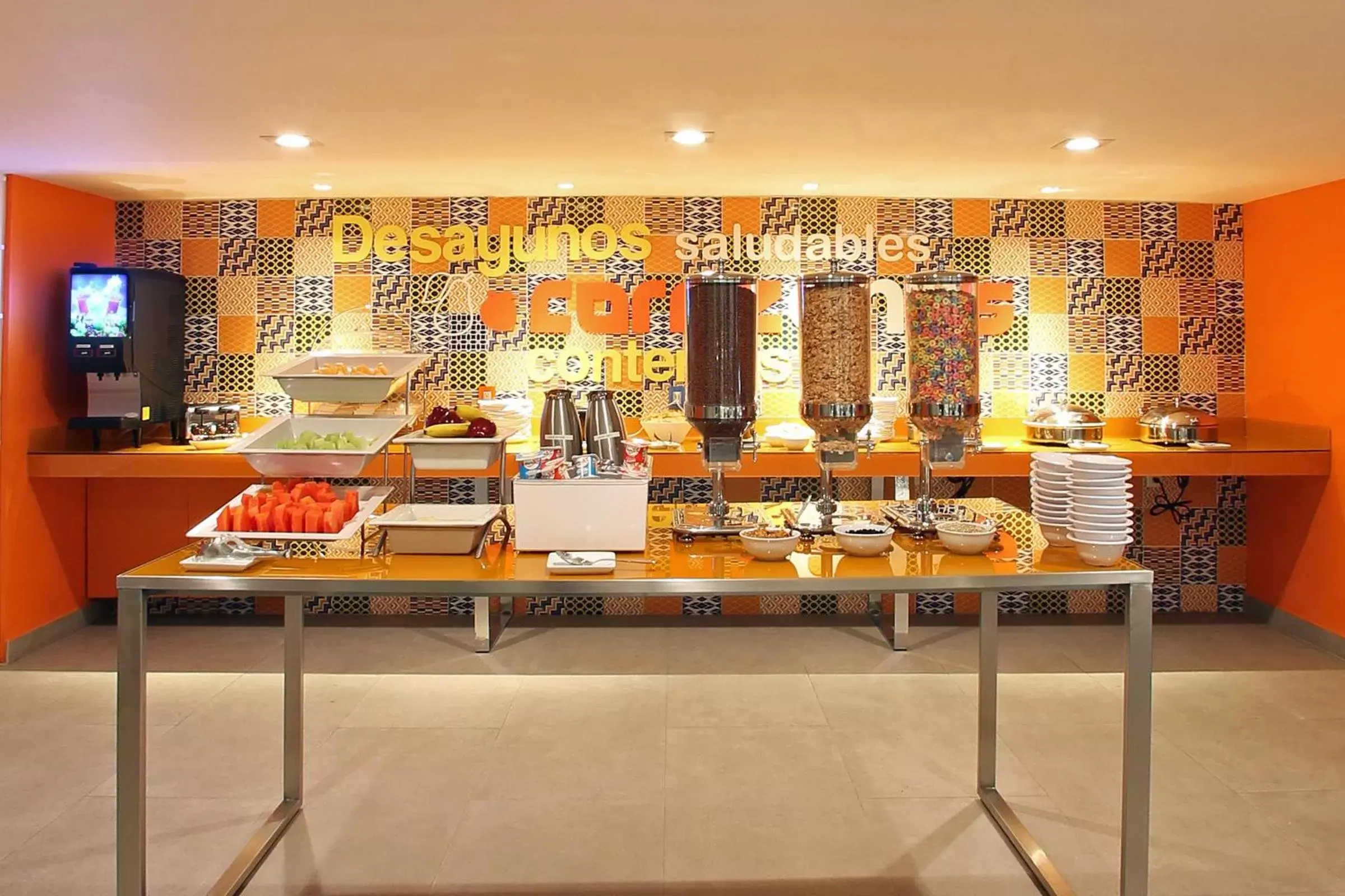 Restaurant/places to eat in One Cuautitlan Restaurant/places to eat in One Cuautitlan