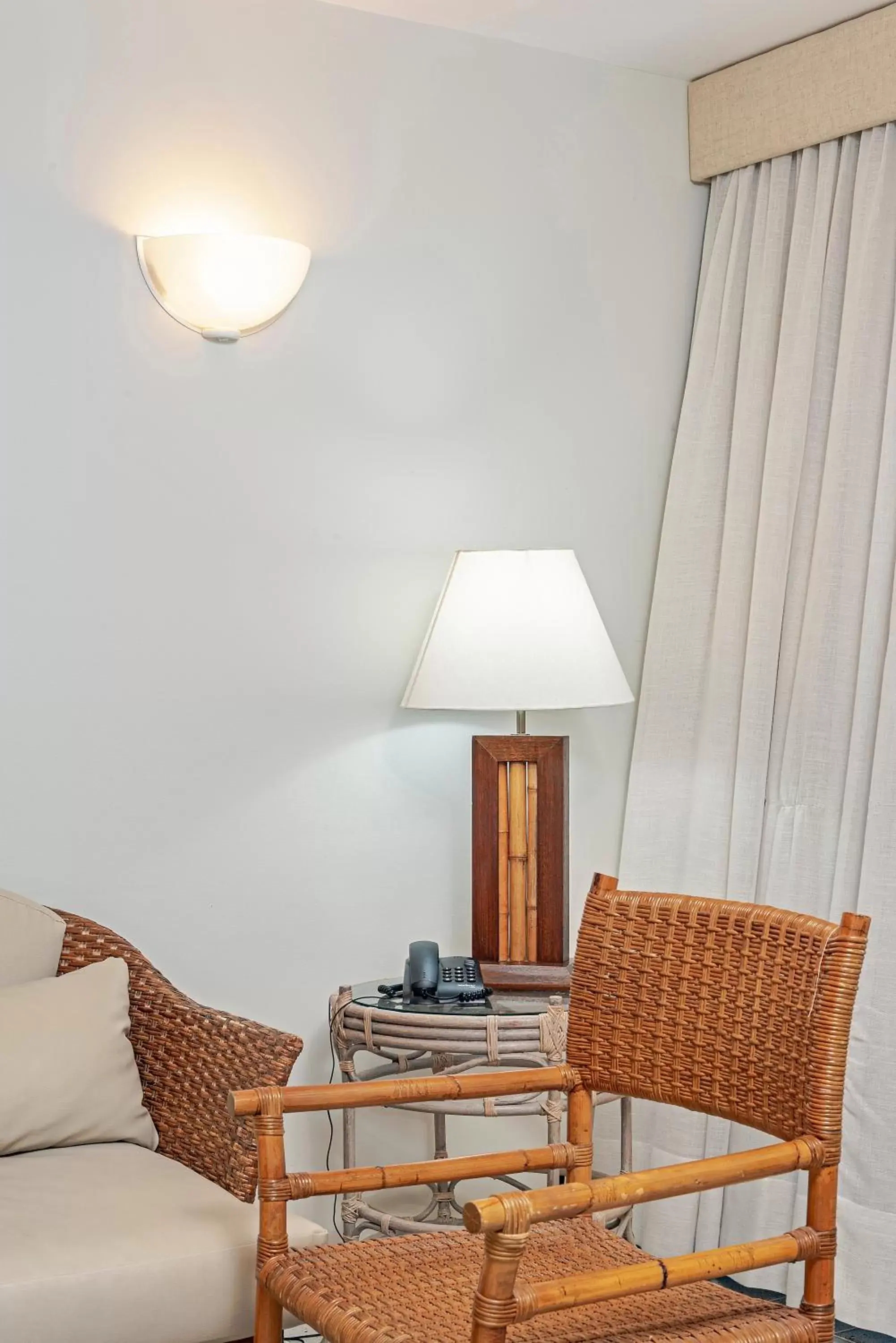 Living room, Seating Area in Jatiúca Suites Resort by Slaviero Hotéis
