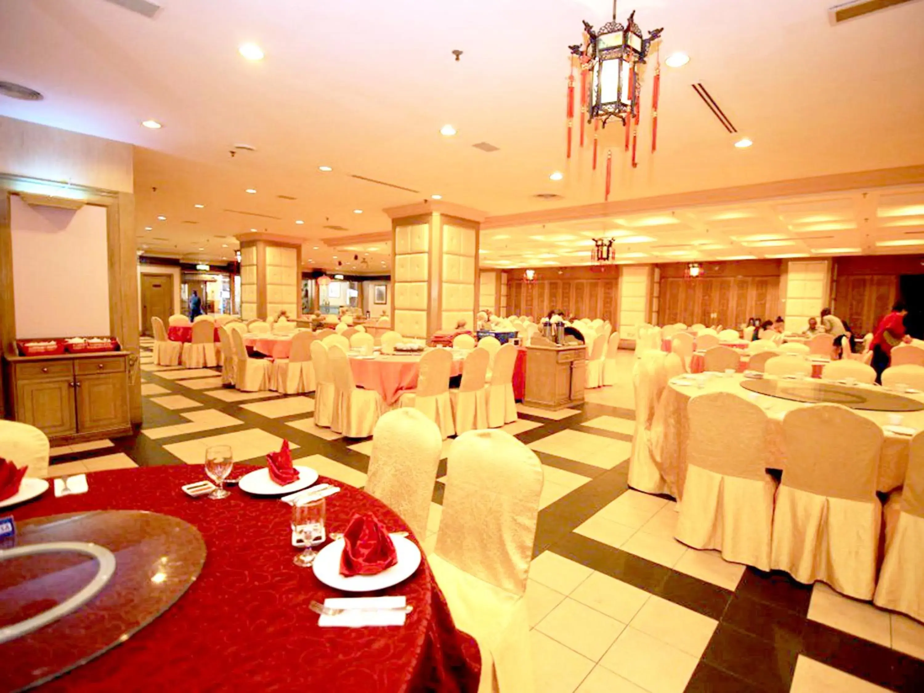 Restaurant/places to eat, Banquet Facilities in M.S. Garden Hotel Kuantan
