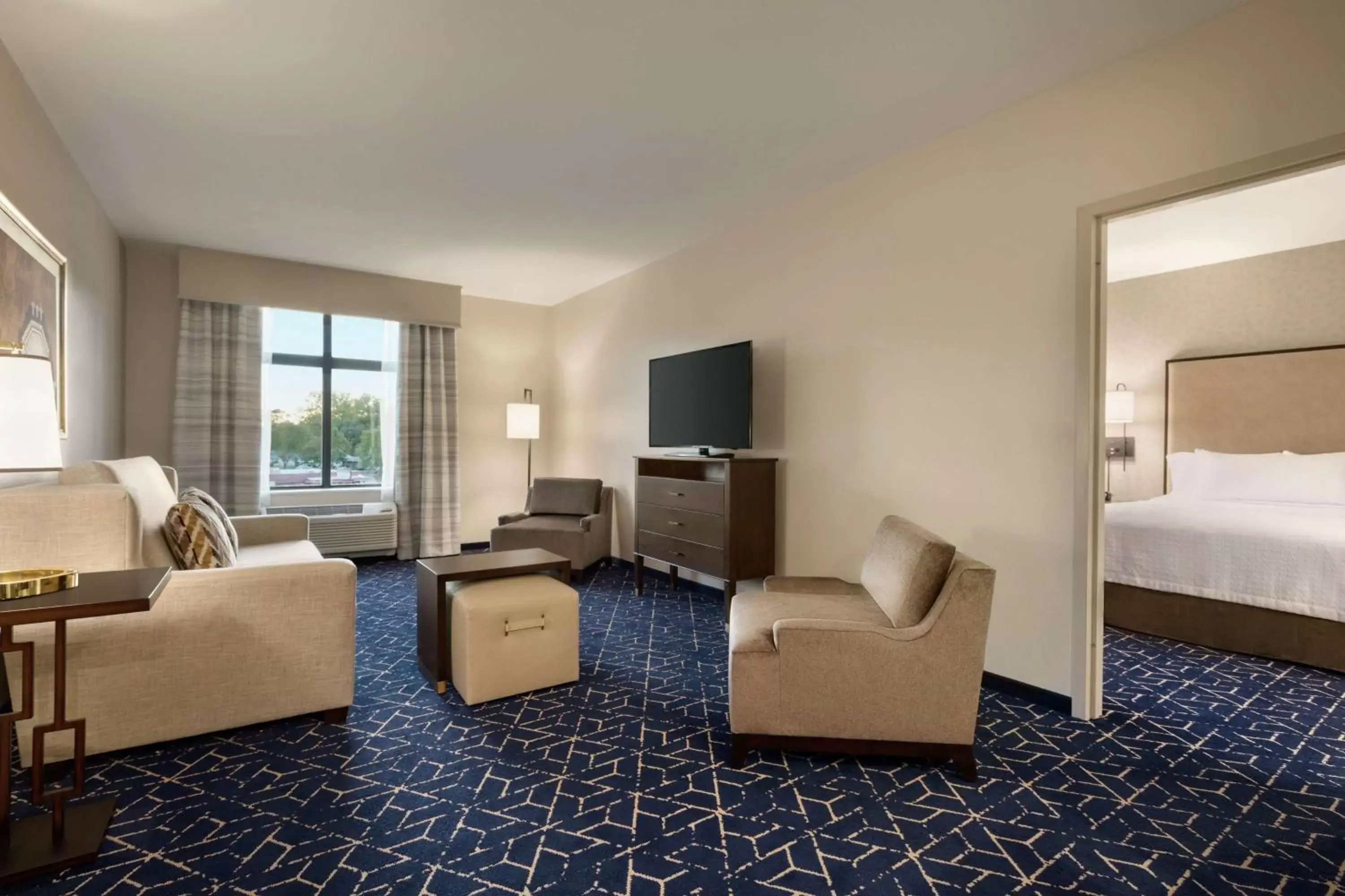 Bedroom, Seating Area in Homewood Suites by Hilton Albany Crossgates Mall