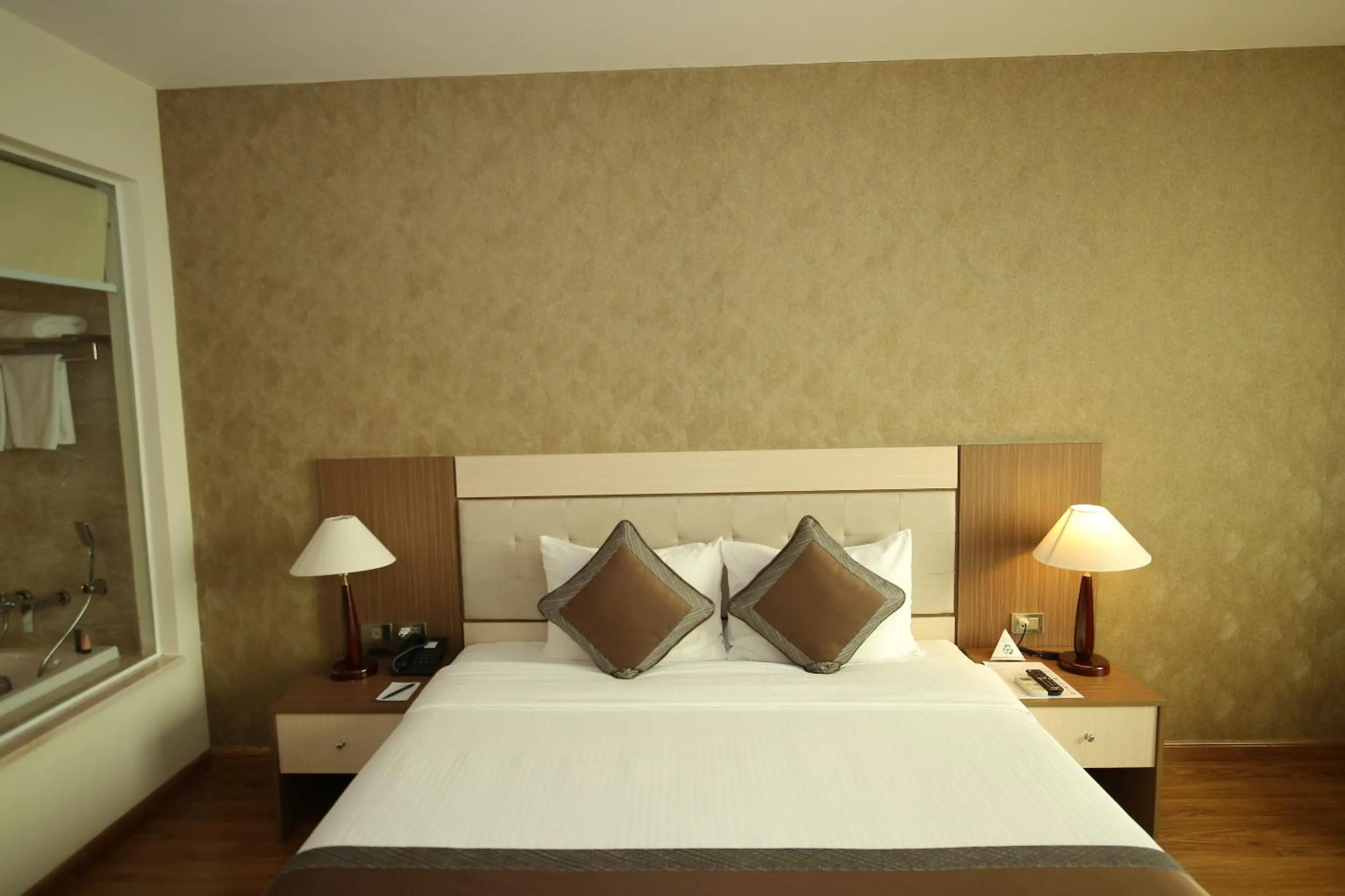 Bedroom, Bed in Muong Thanh Grand Thanh Hoa Hotel