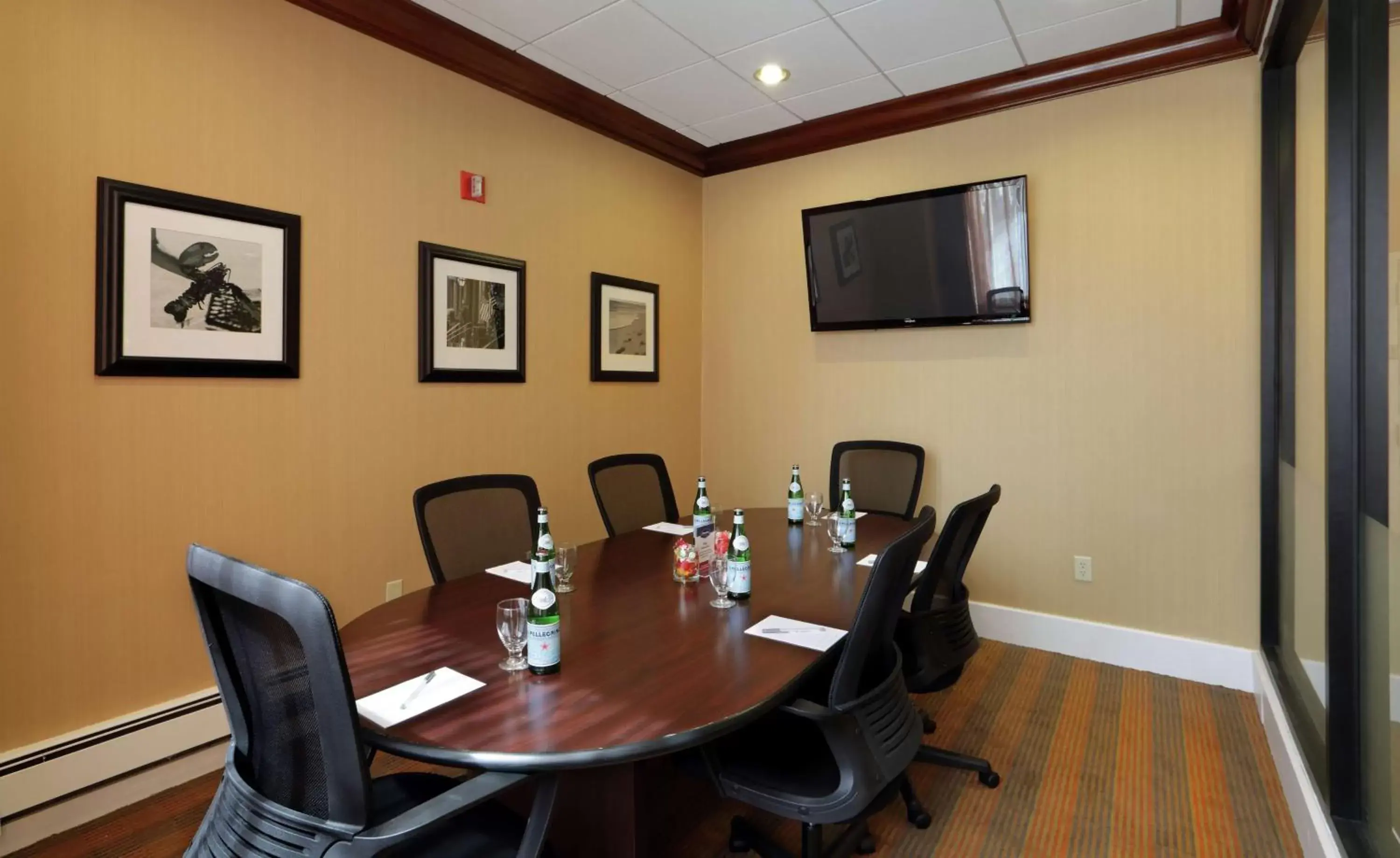 Meeting/conference room in Hampton Inn Boston-Natick