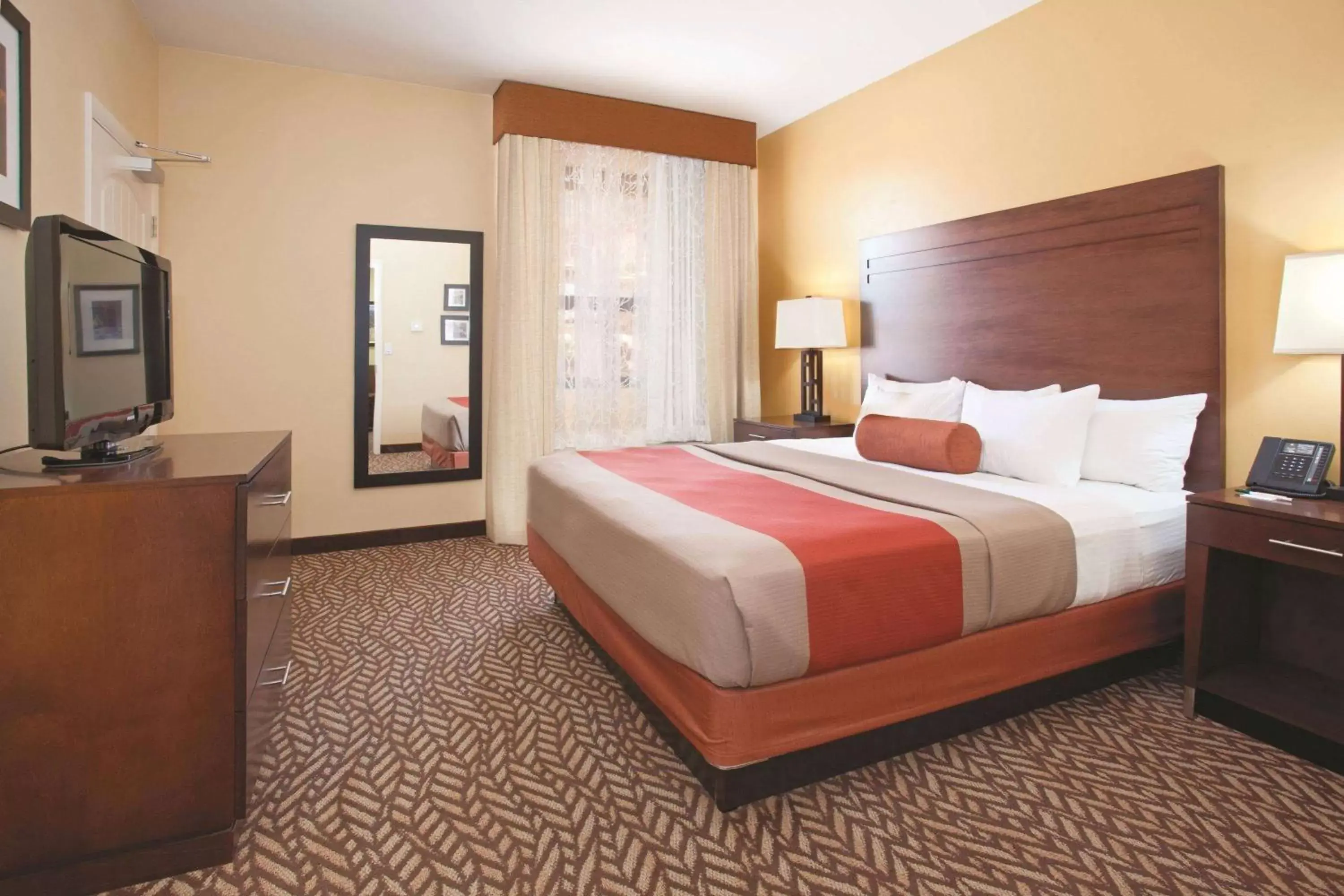 Photo of the whole room, Bed in La Quinta by Wyndham at Zion Park/Springdale