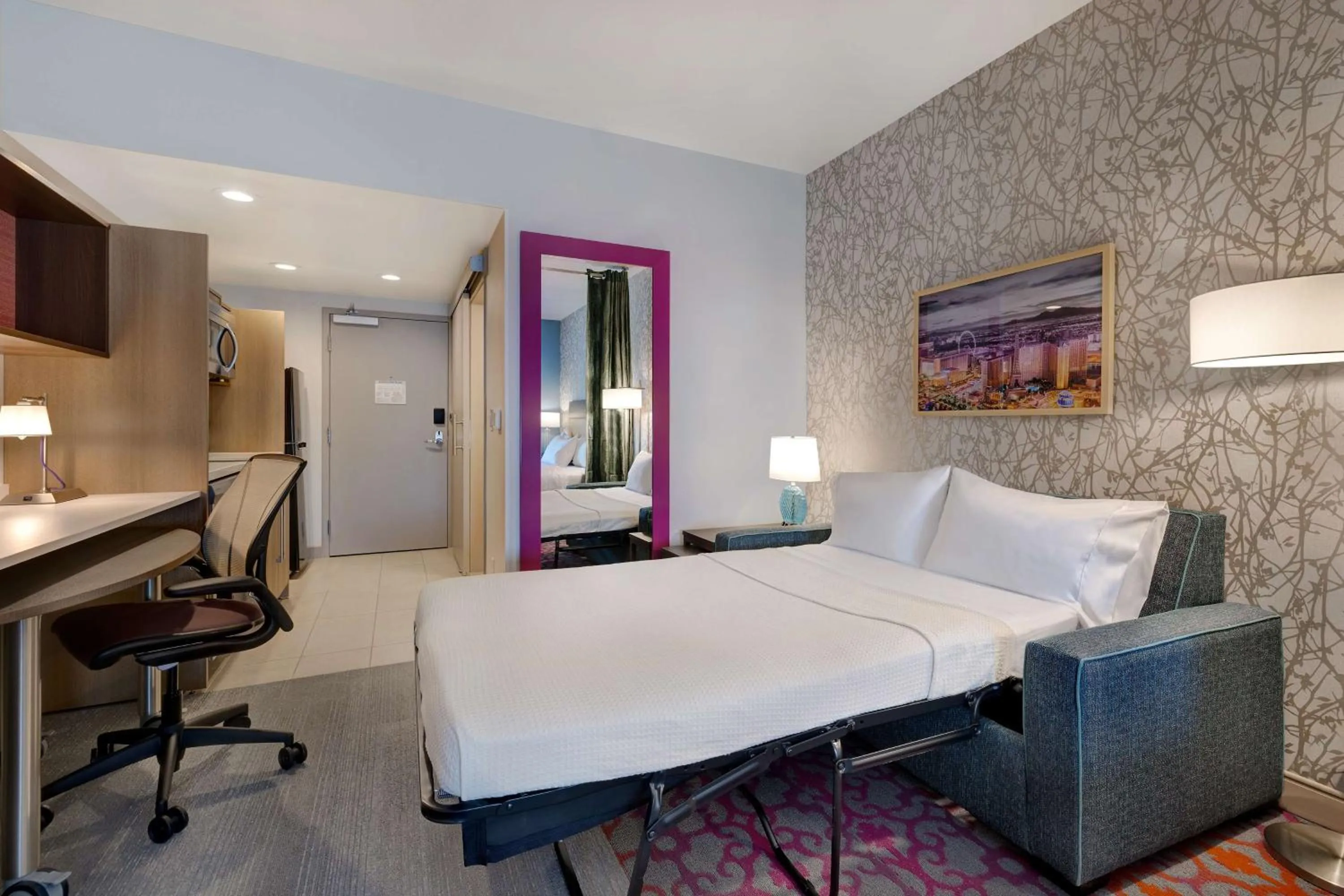 Bedroom, Bed in Home2 Suites By Hilton Las Vegas Southwest I-215 Curve