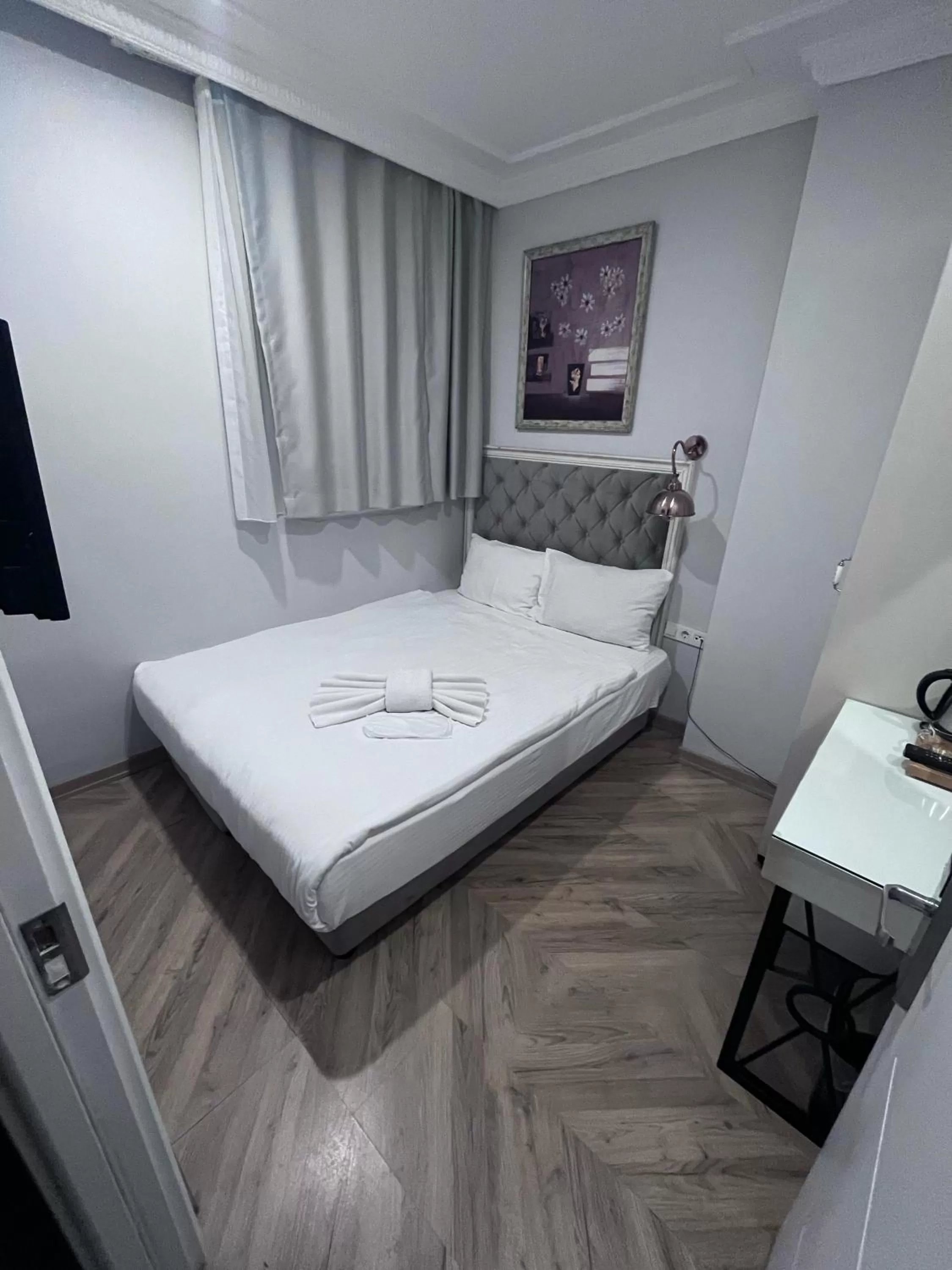 Bedroom, Bed in Good Night Hotel Istanbul