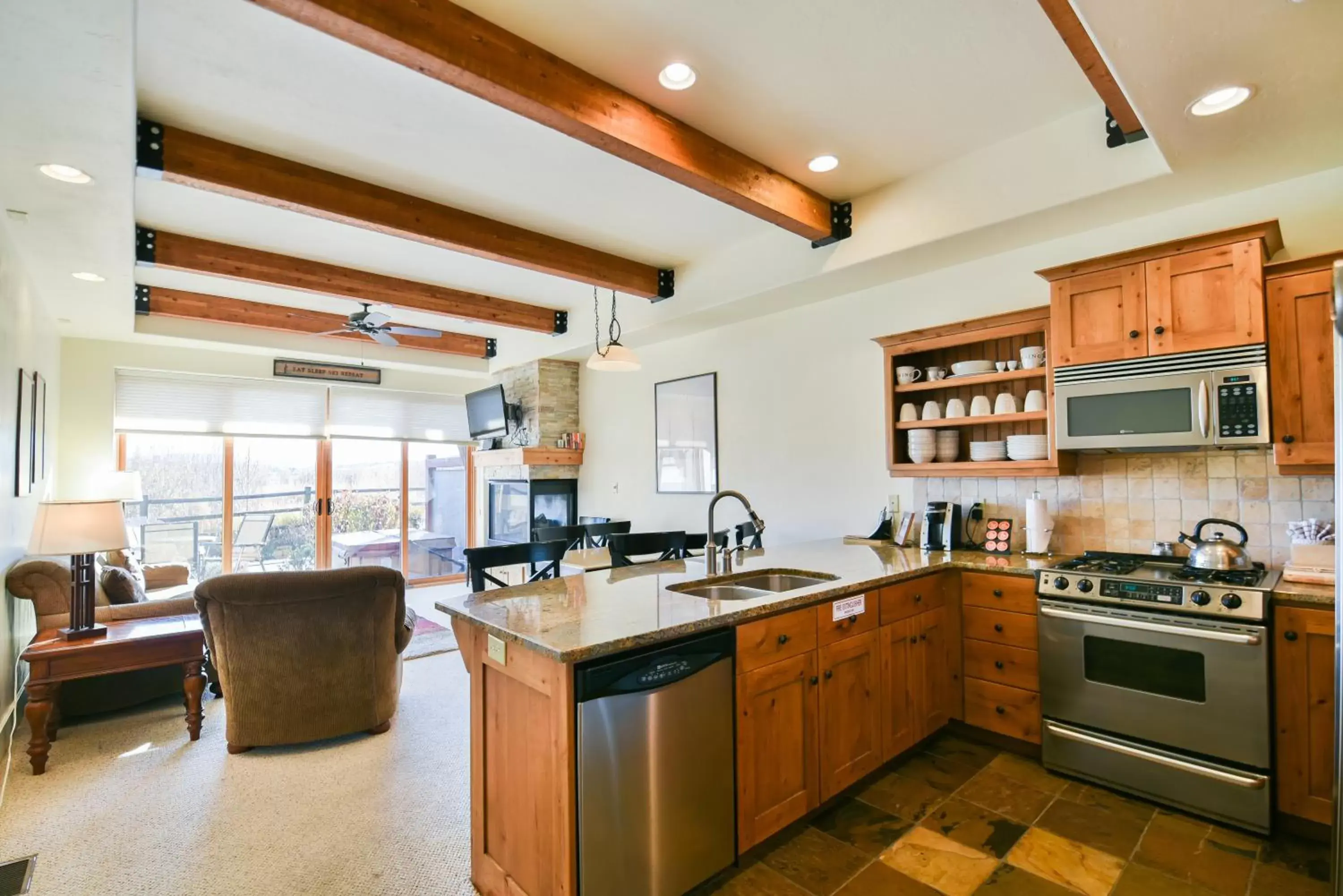 Kitchen/Kitchenette in Newpark Resort