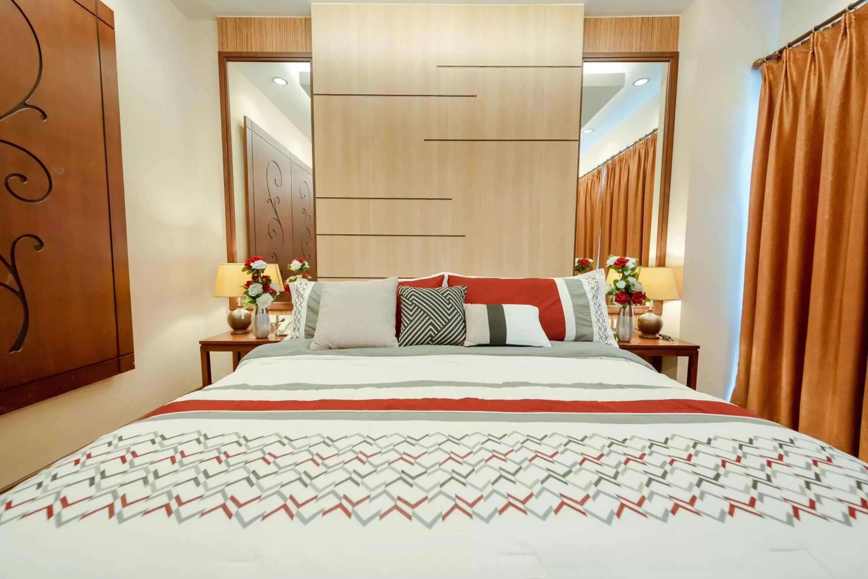 Bed in The Pannarai Hotel Bed in The Pannarai Hotel