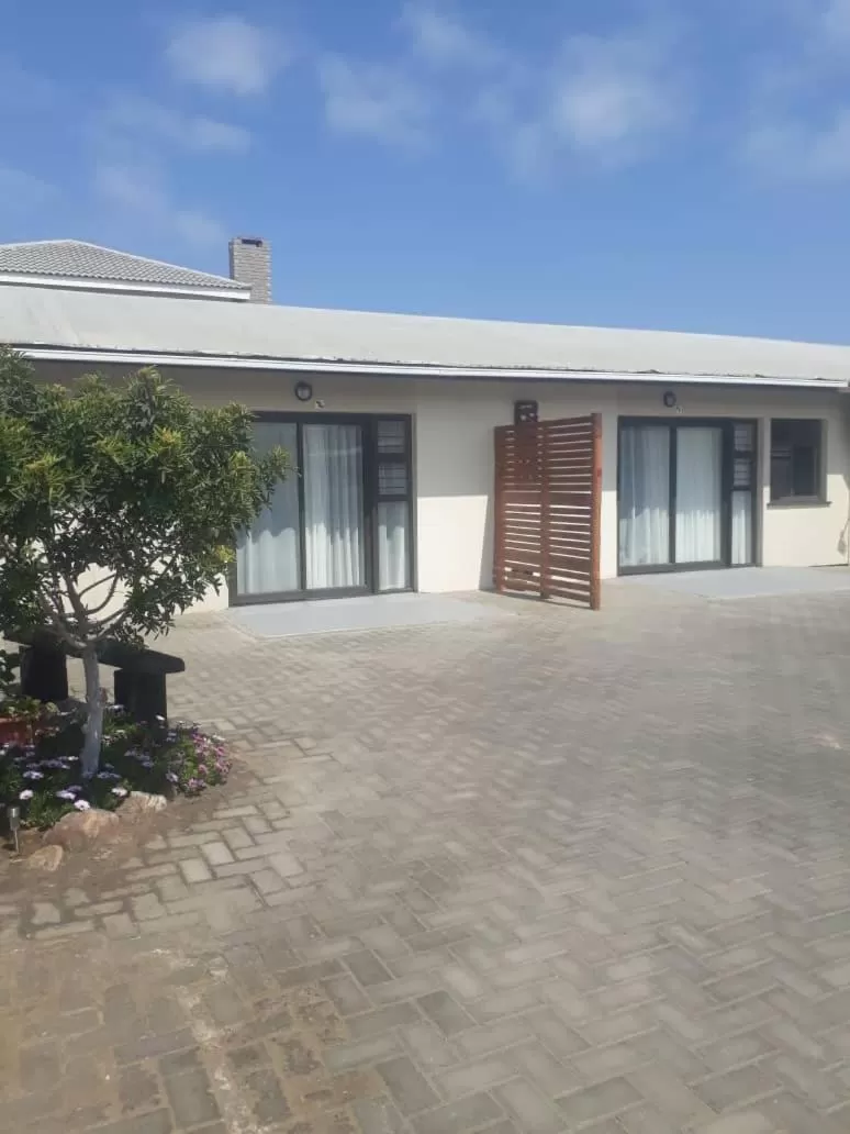 Property building in Sunflower Self-Catering