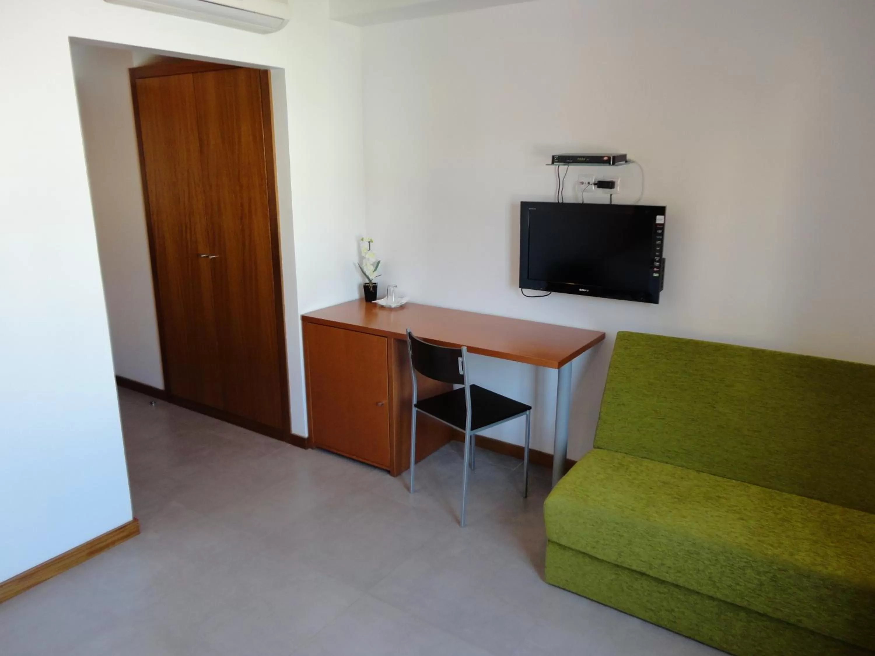 Seating area in Inn Luanda