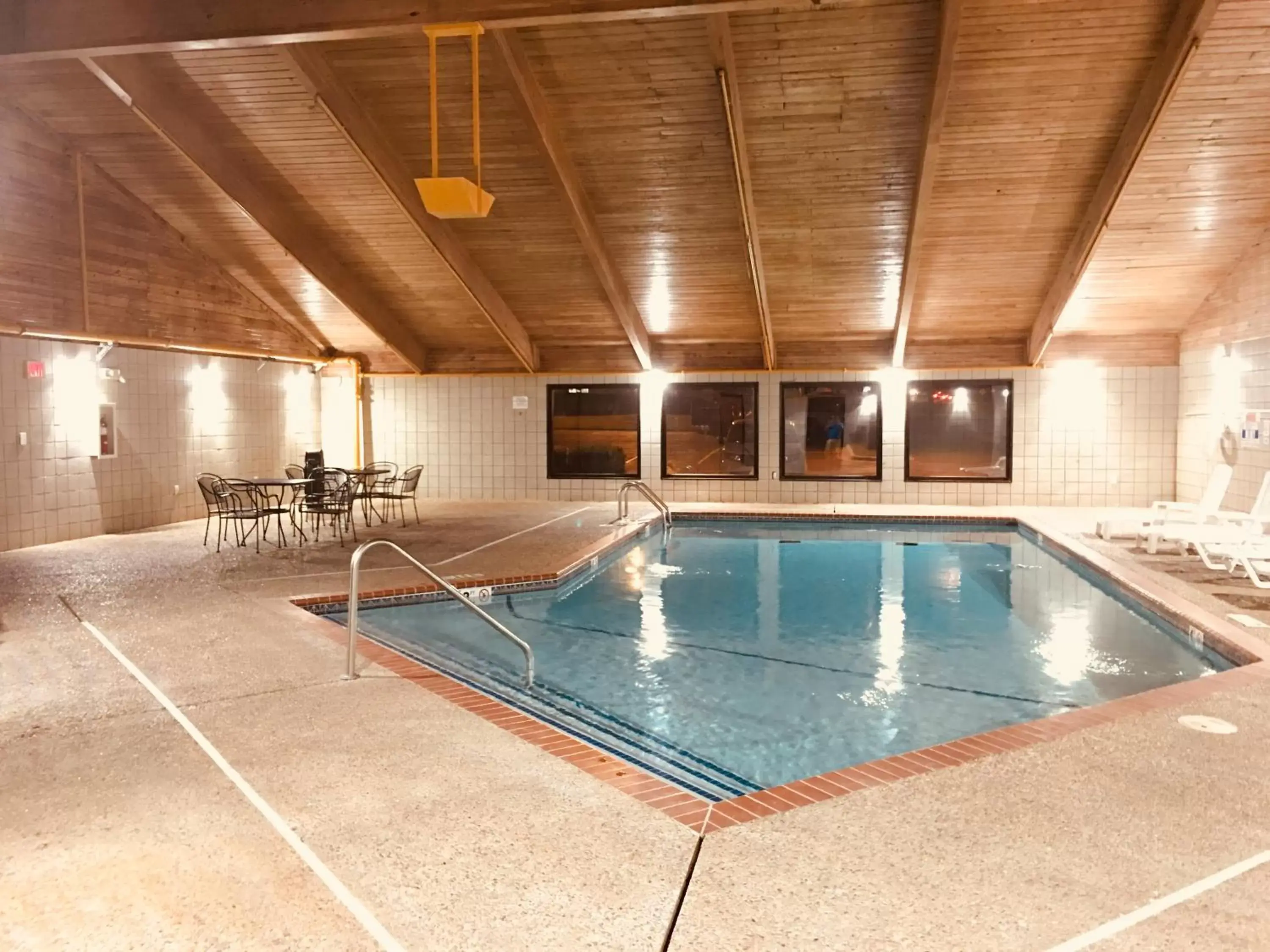 Swimming Pool in Regency Inn and Suites